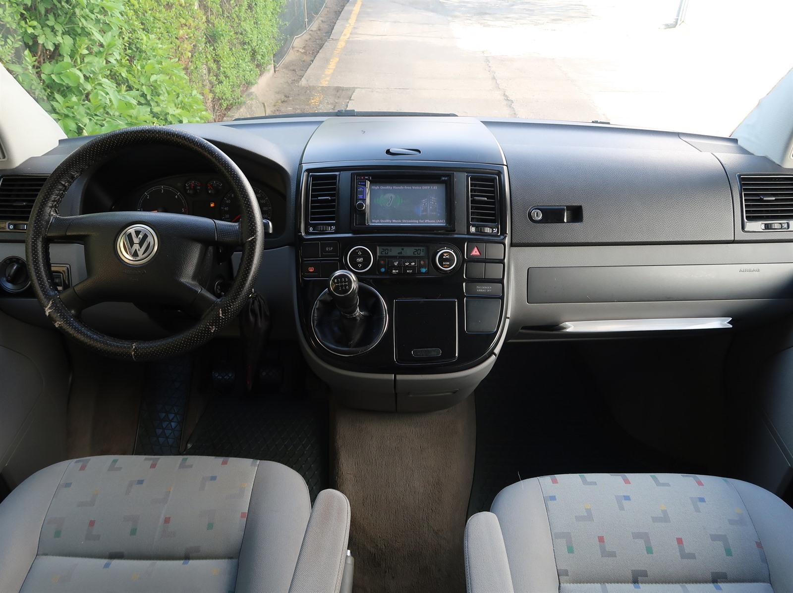 Volkswagen Multivan, 2004 - pohled č. 10