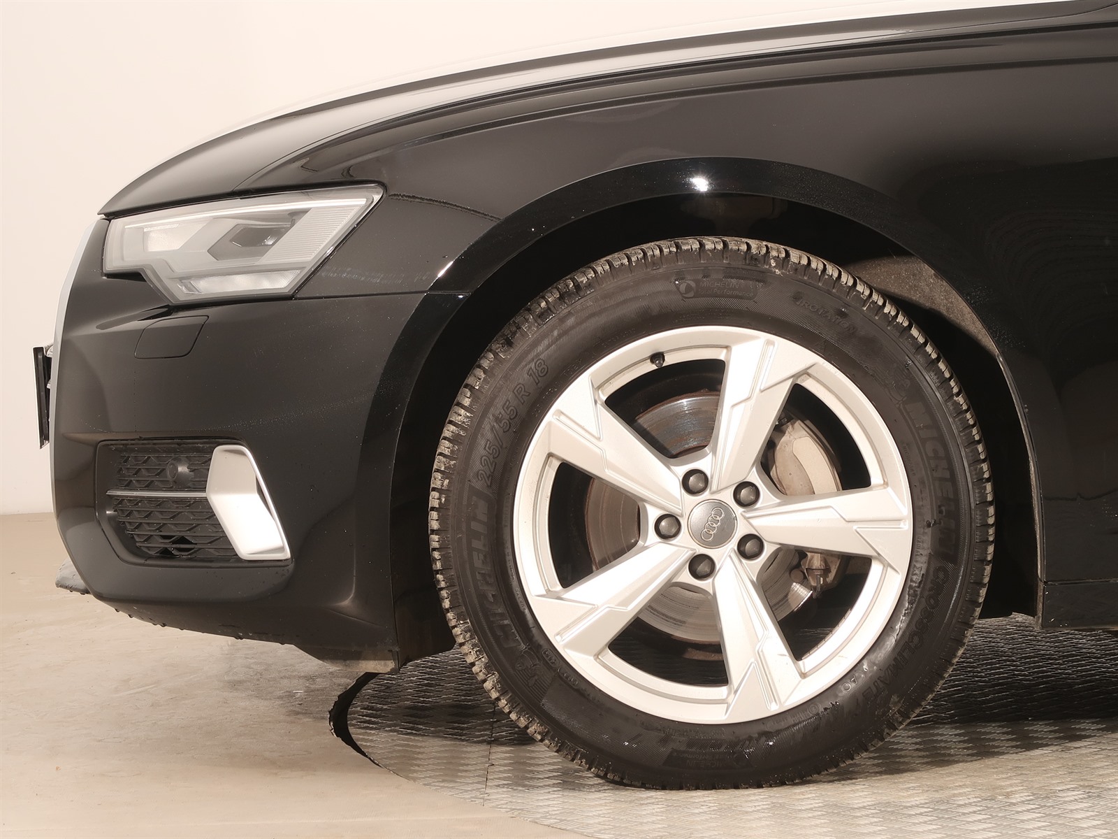 Audi A6, 2019 - pohled č. 21