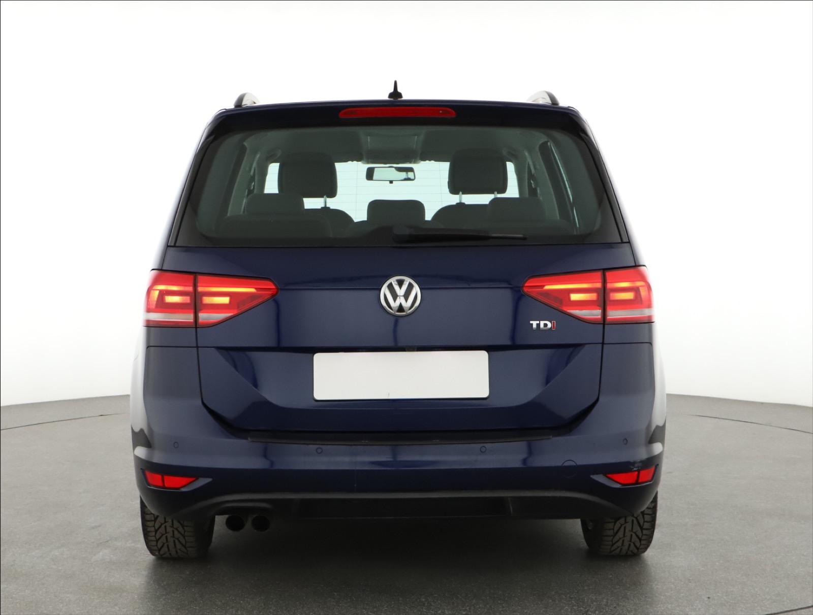Volkswagen Touran, 2016 - pohled č. 6