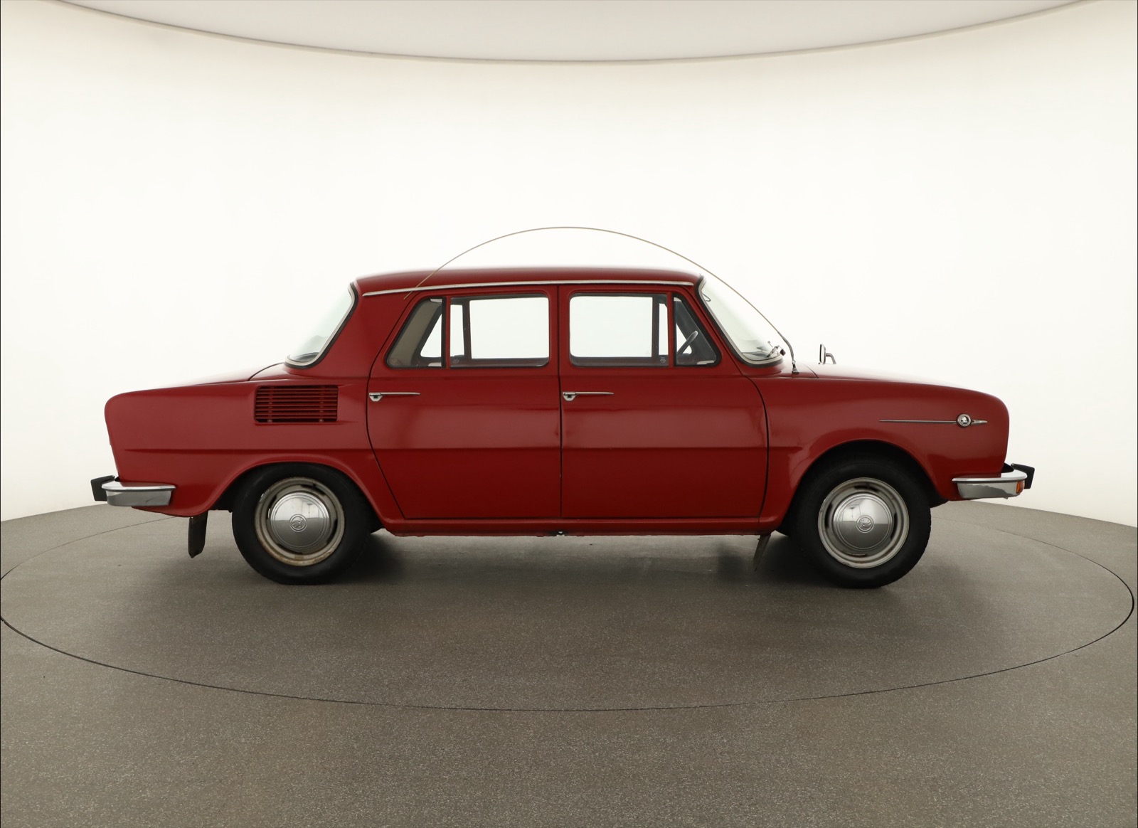 Škoda 100, 1966 - pohled č. 8