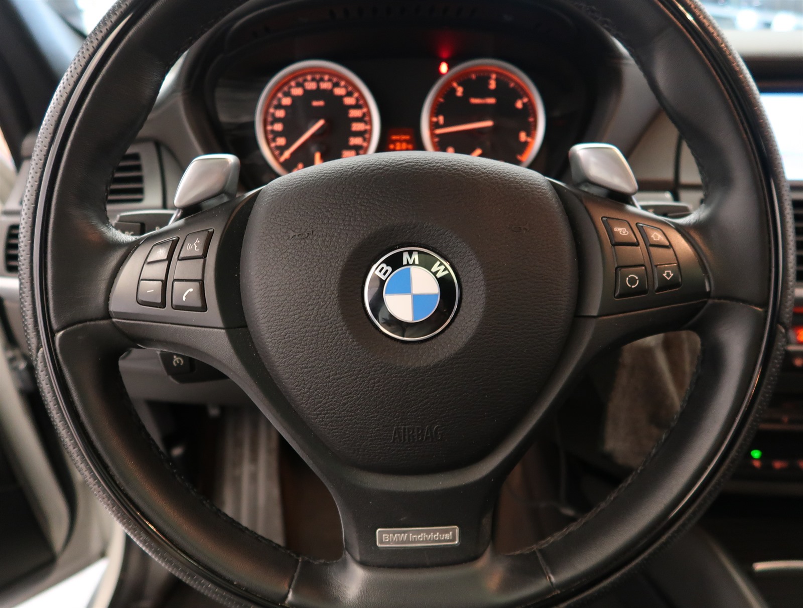 BMW X6, 2010 - pohled č. 26