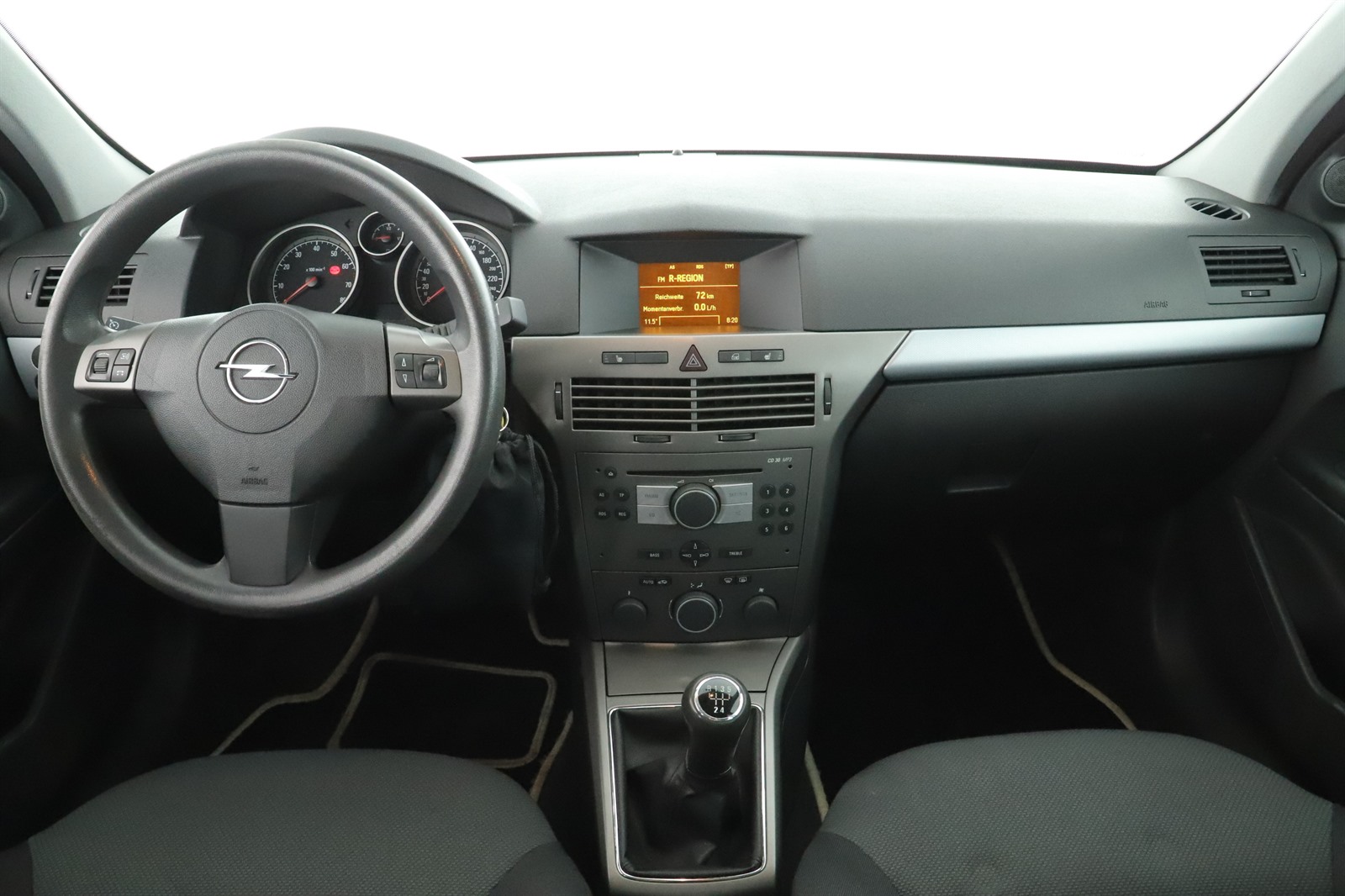 Opel Astra, 2006 - pohled č. 9