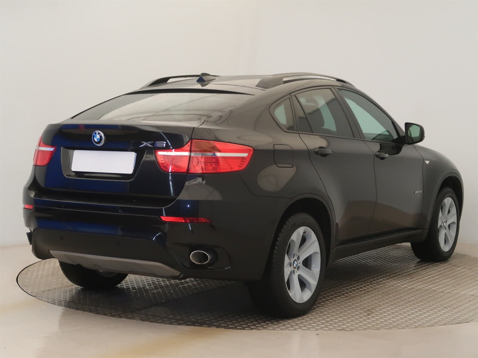 BMW X6, 2010 - pohled č. 7