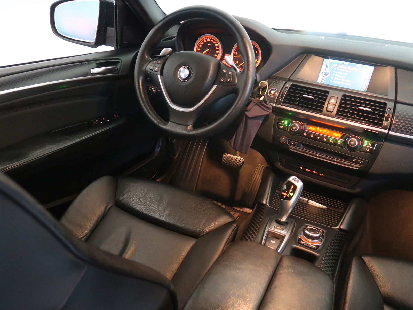 BMW X6, 2010 - pohled č. 9