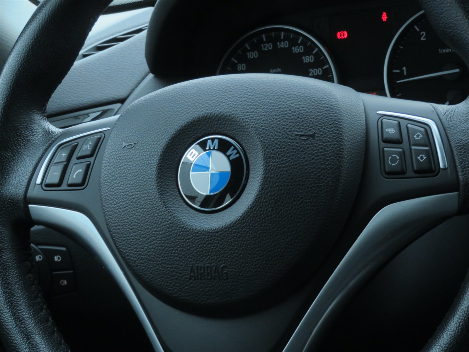 BMW X1, 2014 - pohled č. 24
