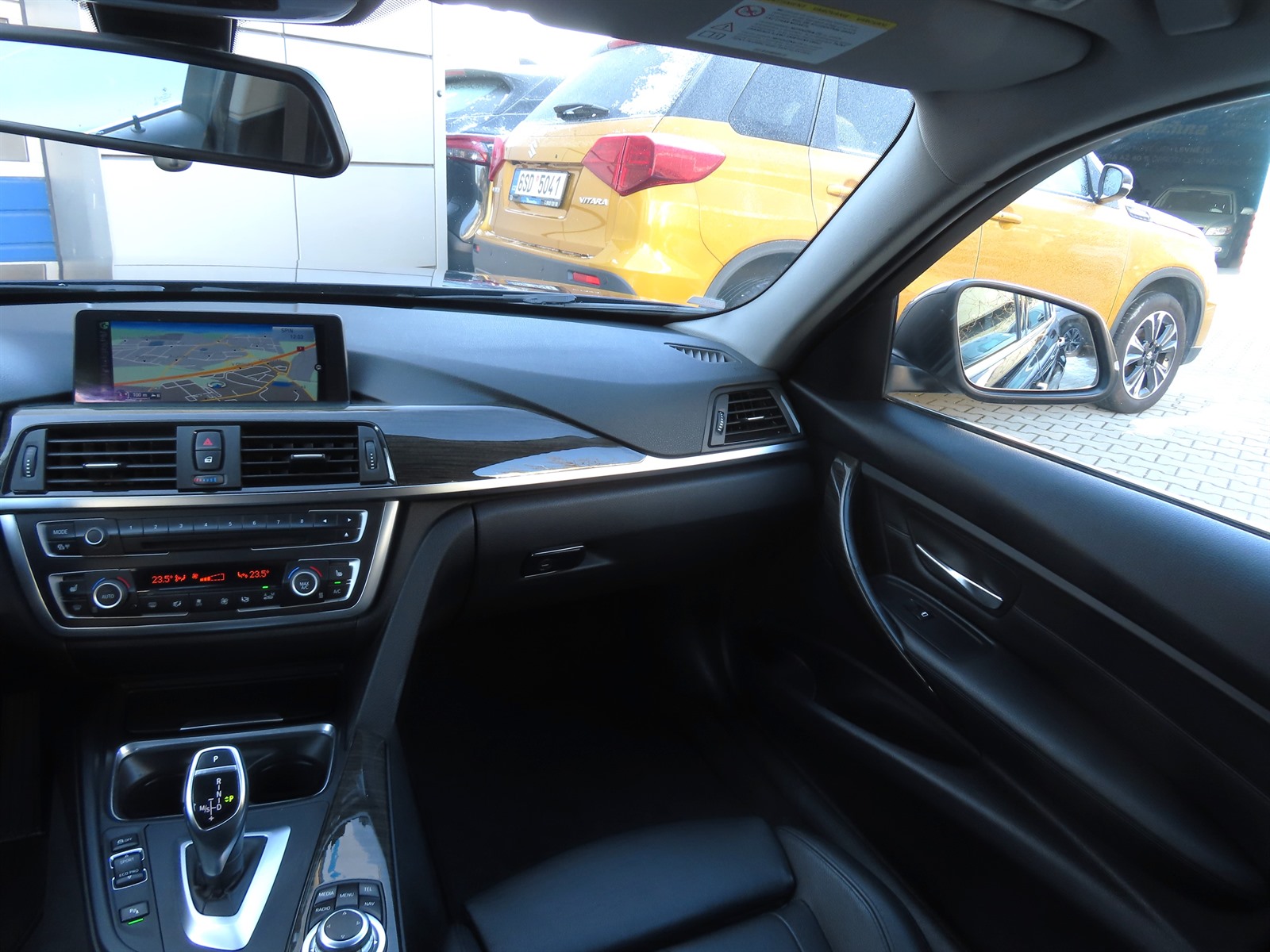 BMW Řada 3, 2013 - pohled č. 11