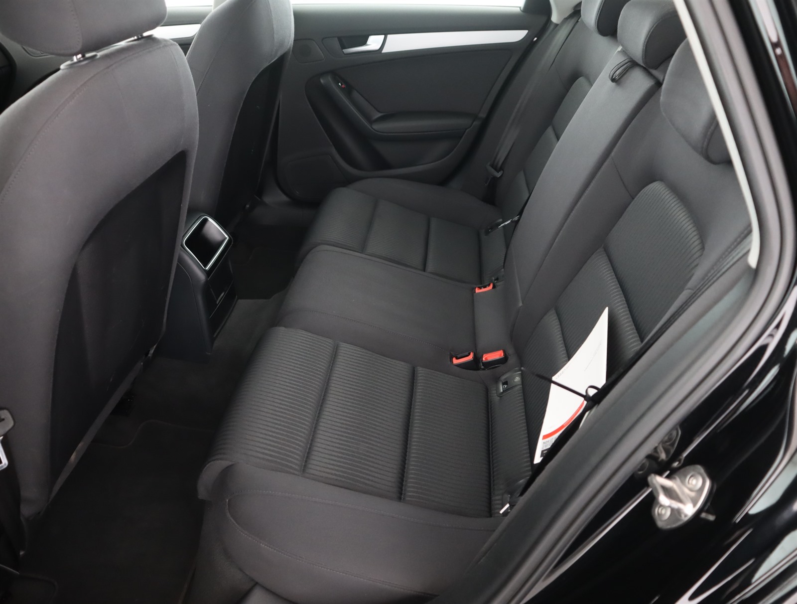 Audi A4, 2015 - pohled č. 12