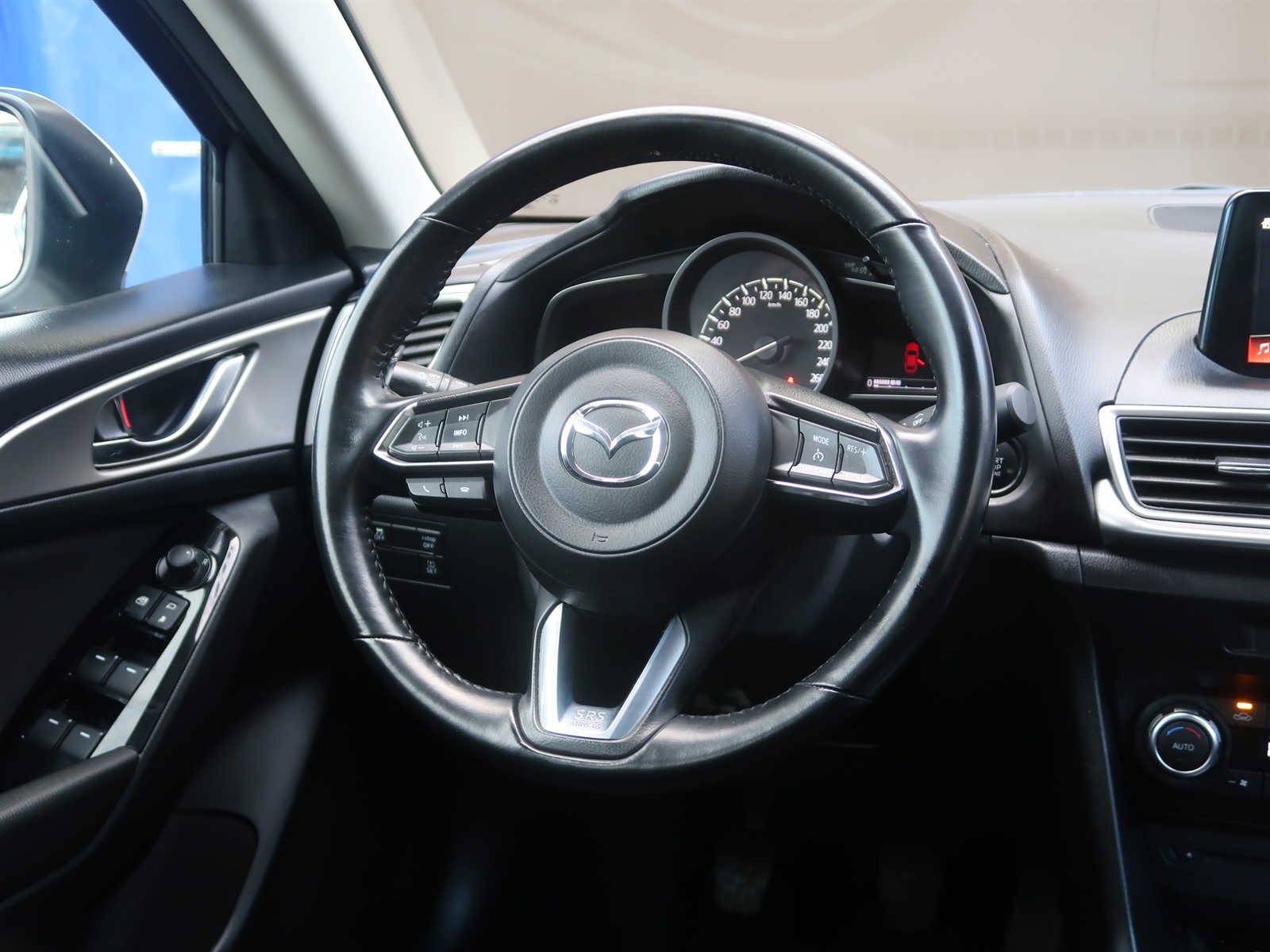 Mazda 3, 2017 - pohled č. 22