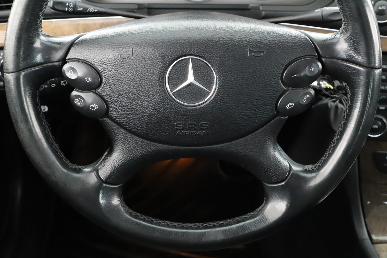 Mercedes-Benz E, 2008 - pohled č. 20