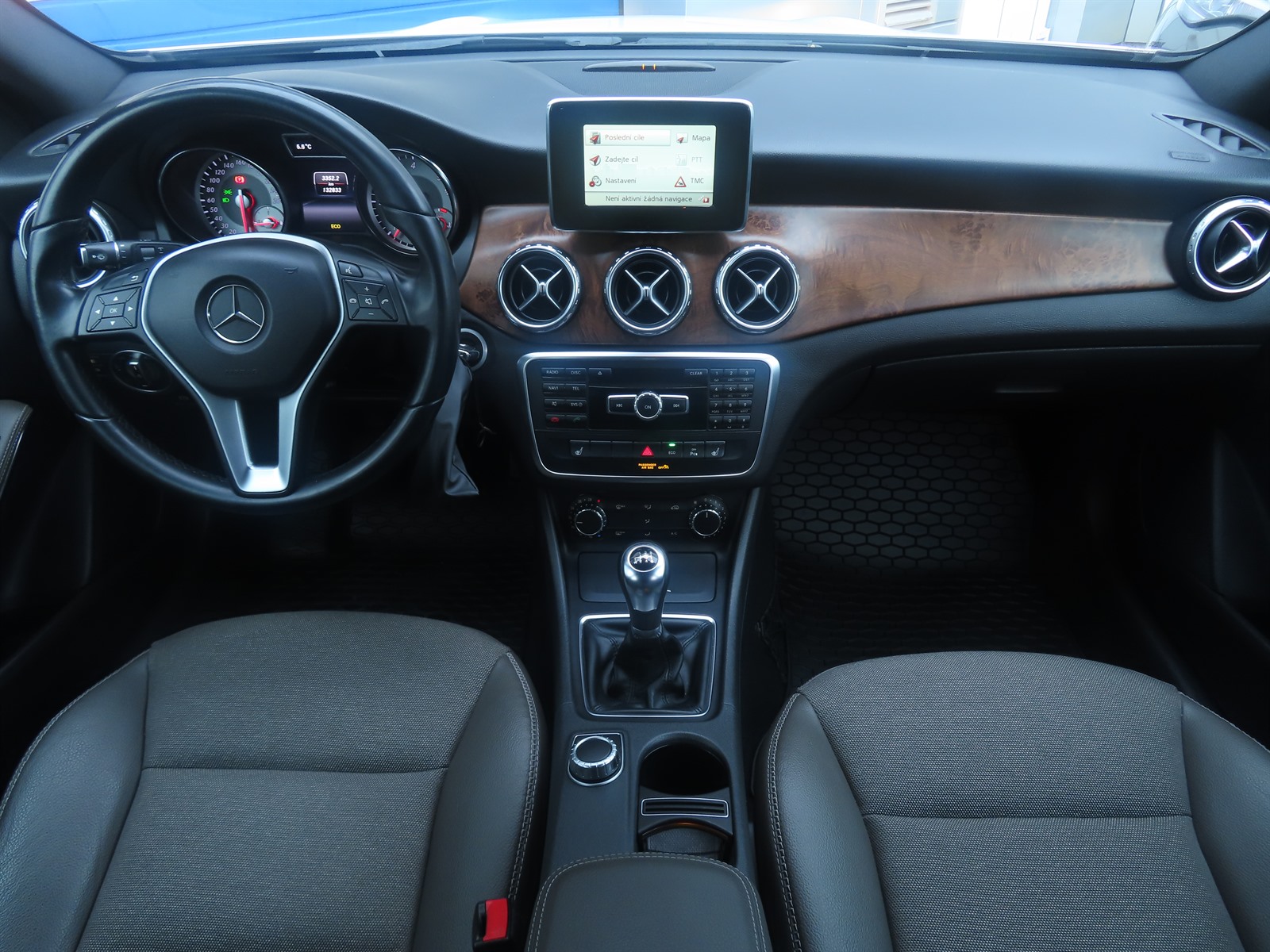 Mercedes-Benz GLA, 2014 - pohled č. 10