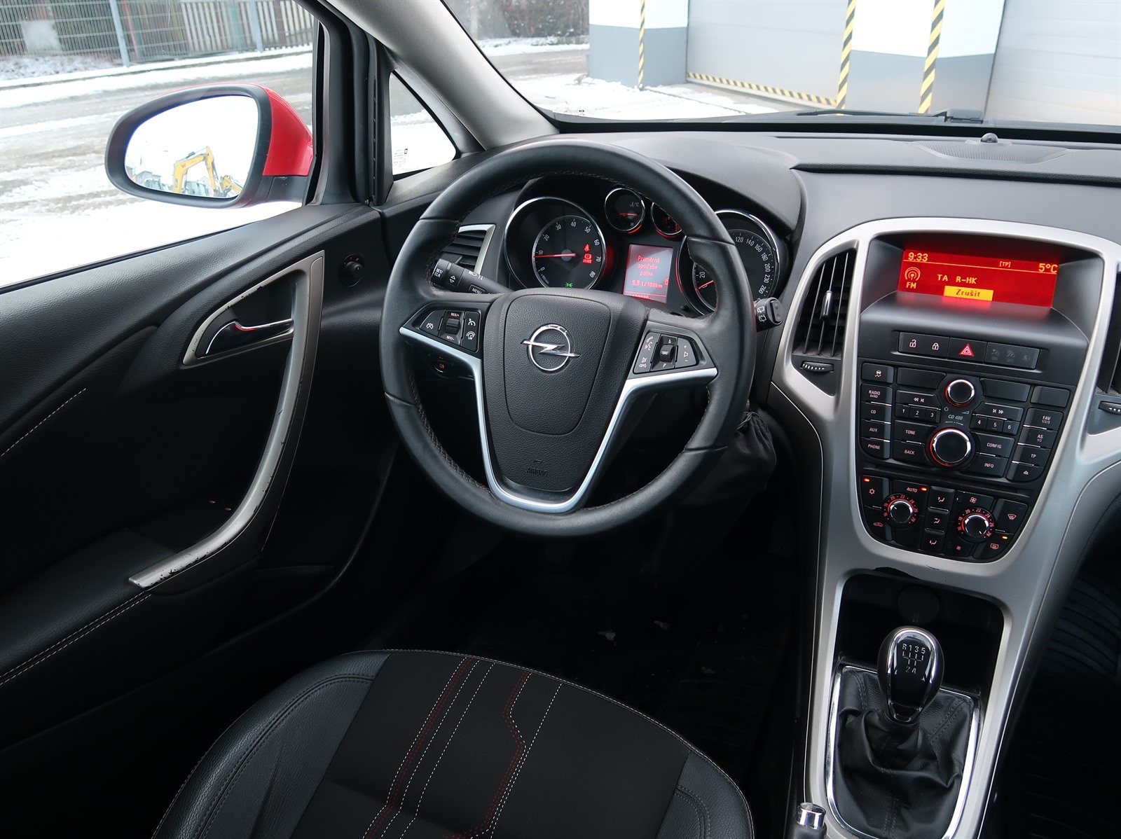 Opel Astra, 2012 - pohled č. 9
