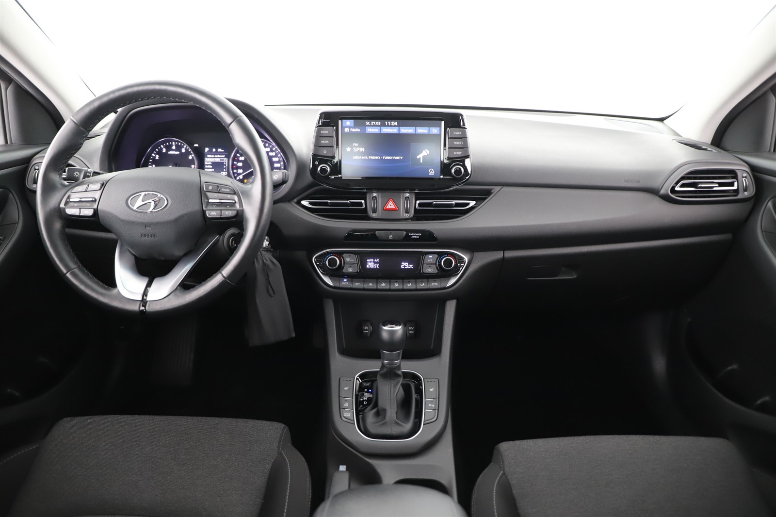 Hyundai i30 Fastback, 2021 - pohled č. 10