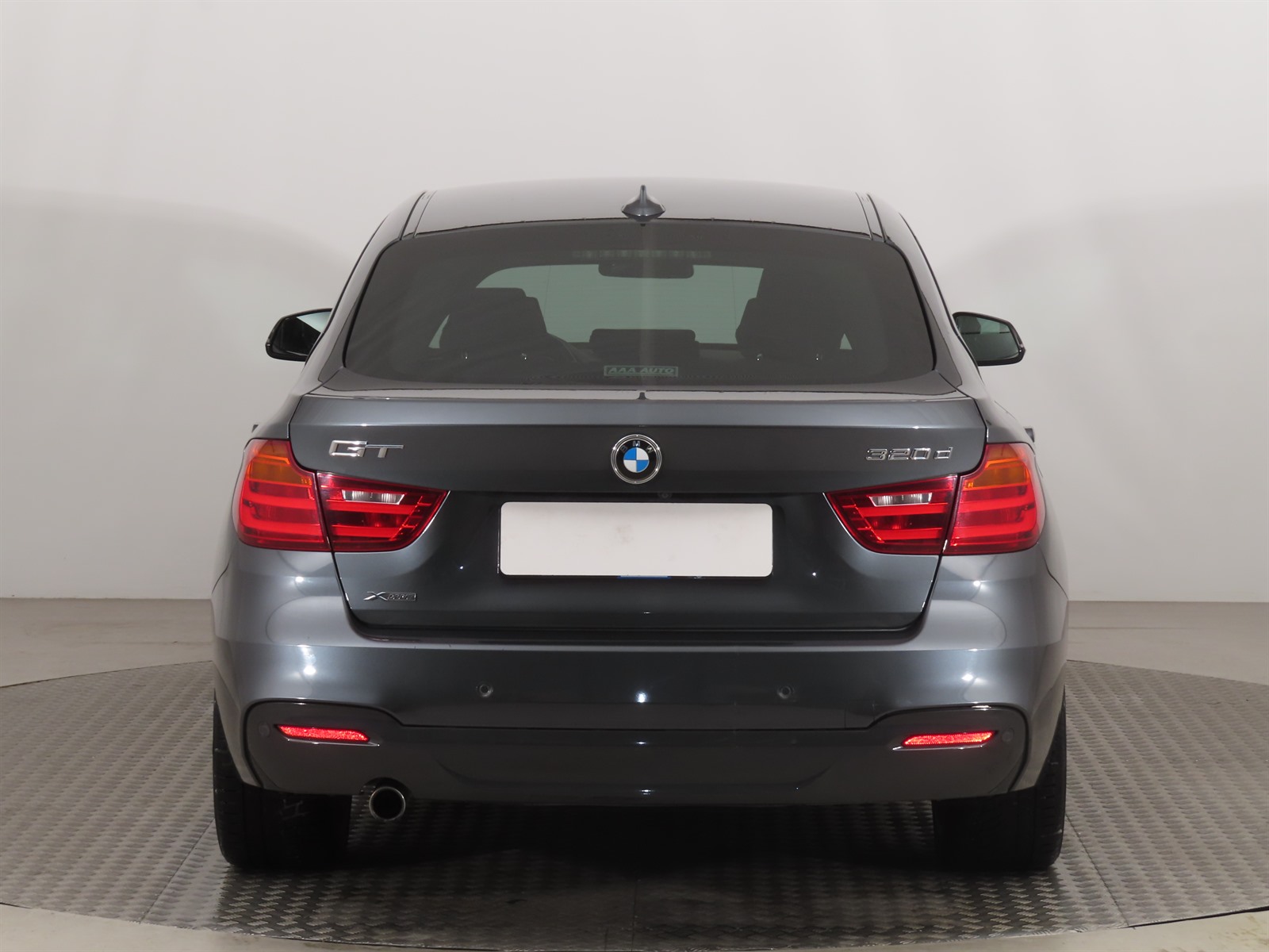 BMW 3GT, 2015 - pohled č. 6
