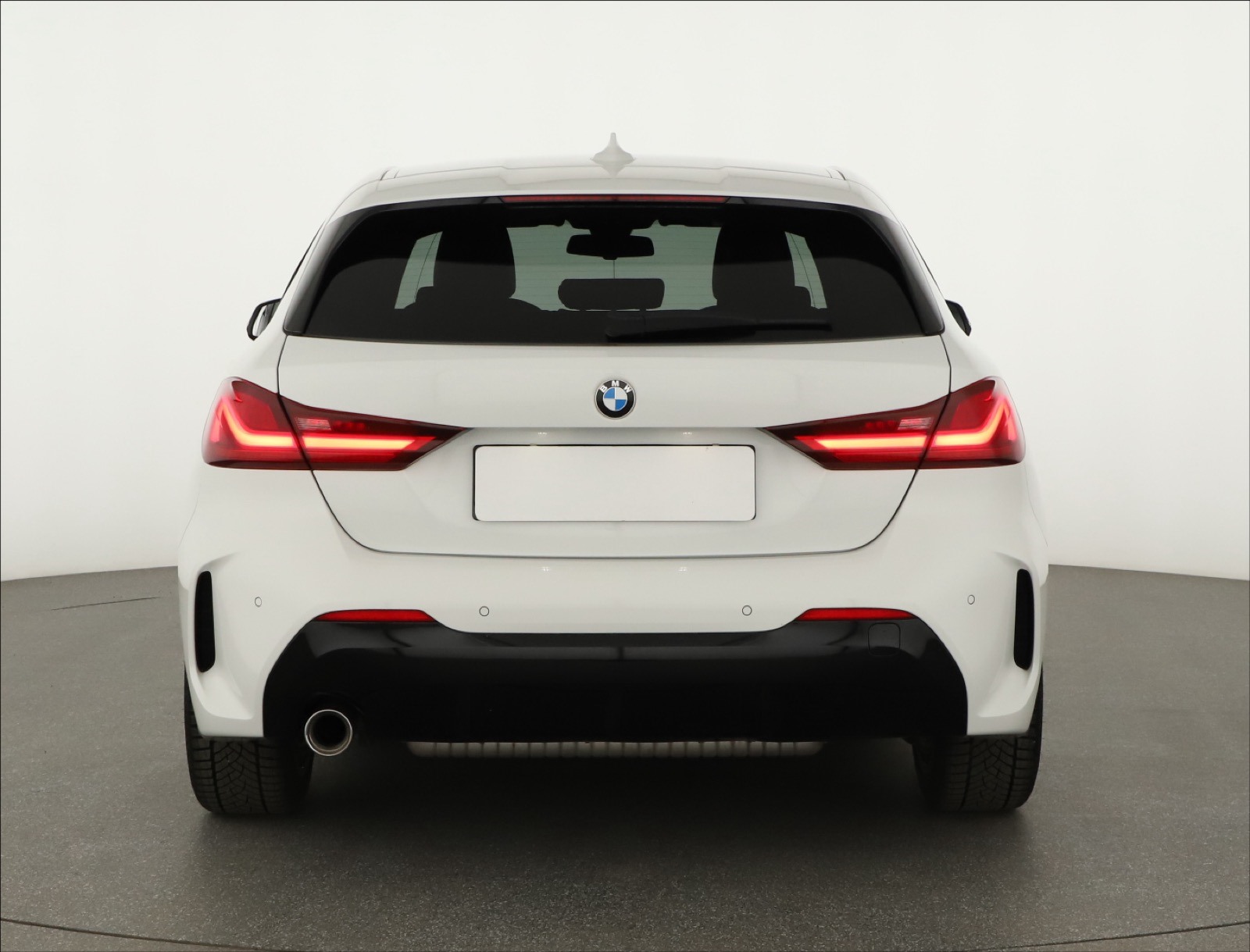 BMW 1, 2020 - pohled č. 6