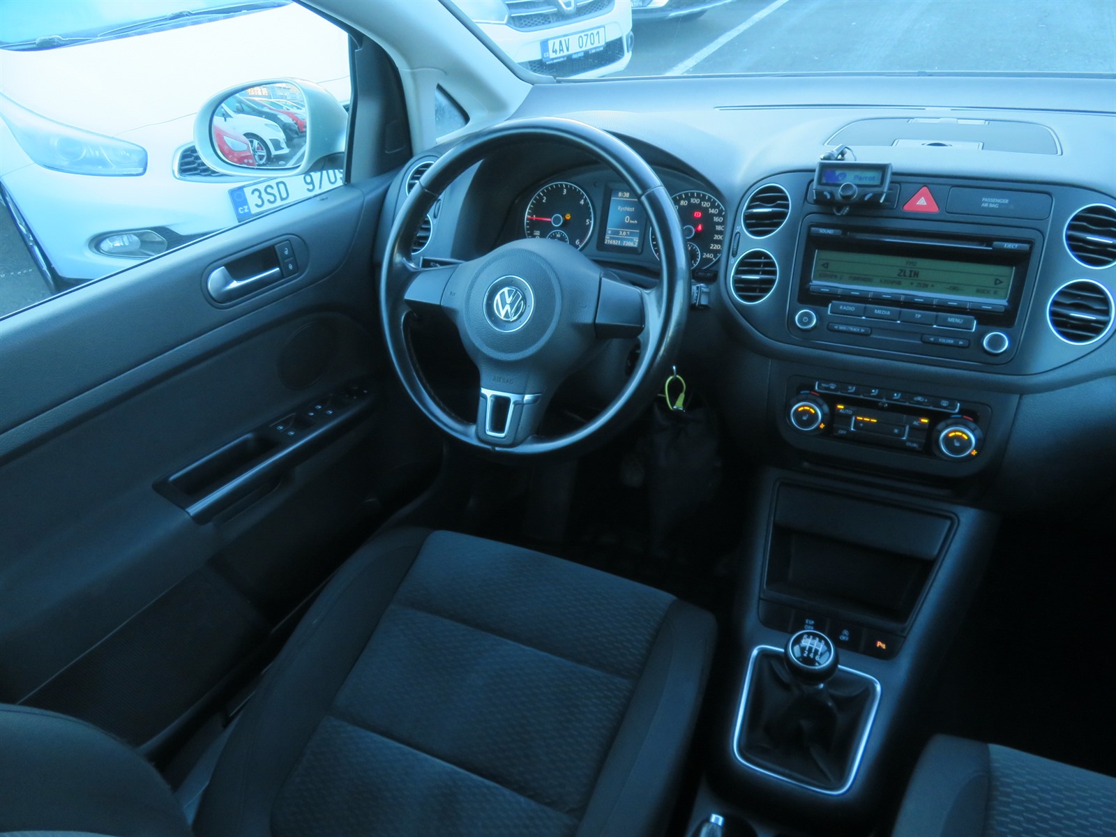 Volkswagen Golf Plus, 2010 - pohled č. 9