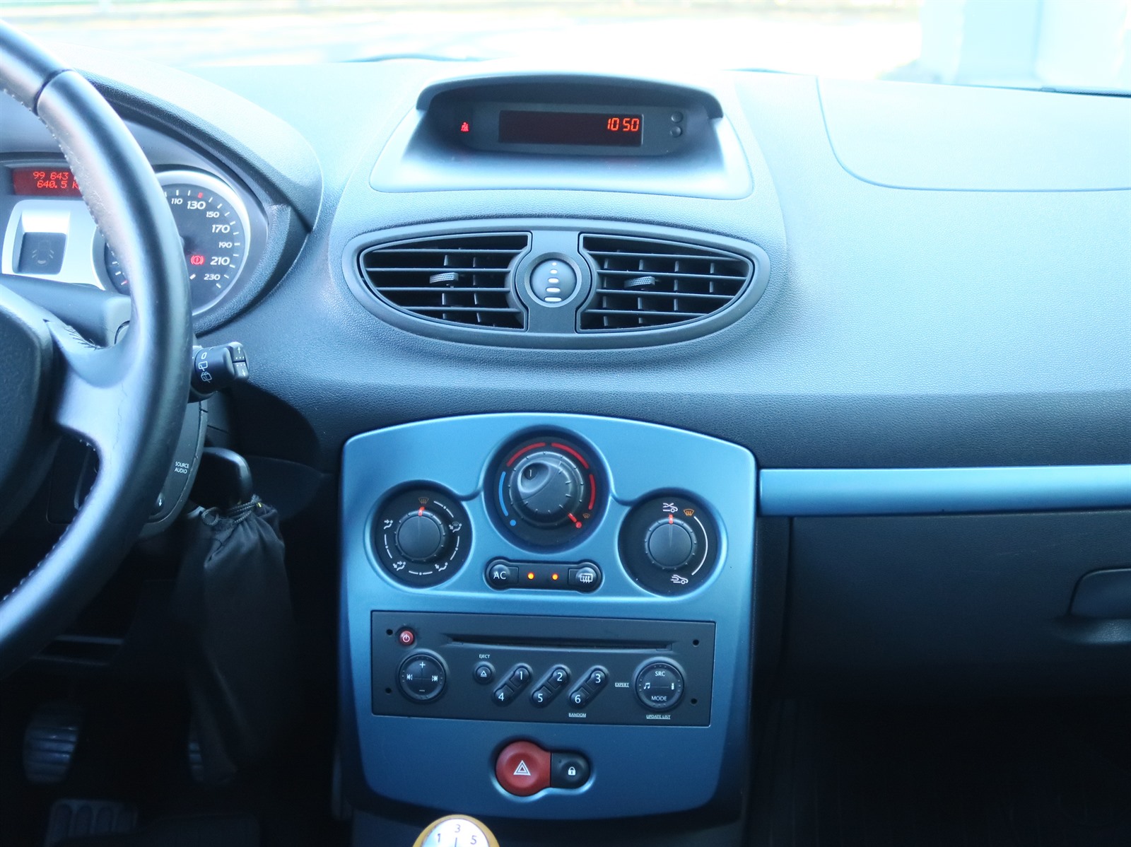 Renault Clio, 2008 - pohled č. 18