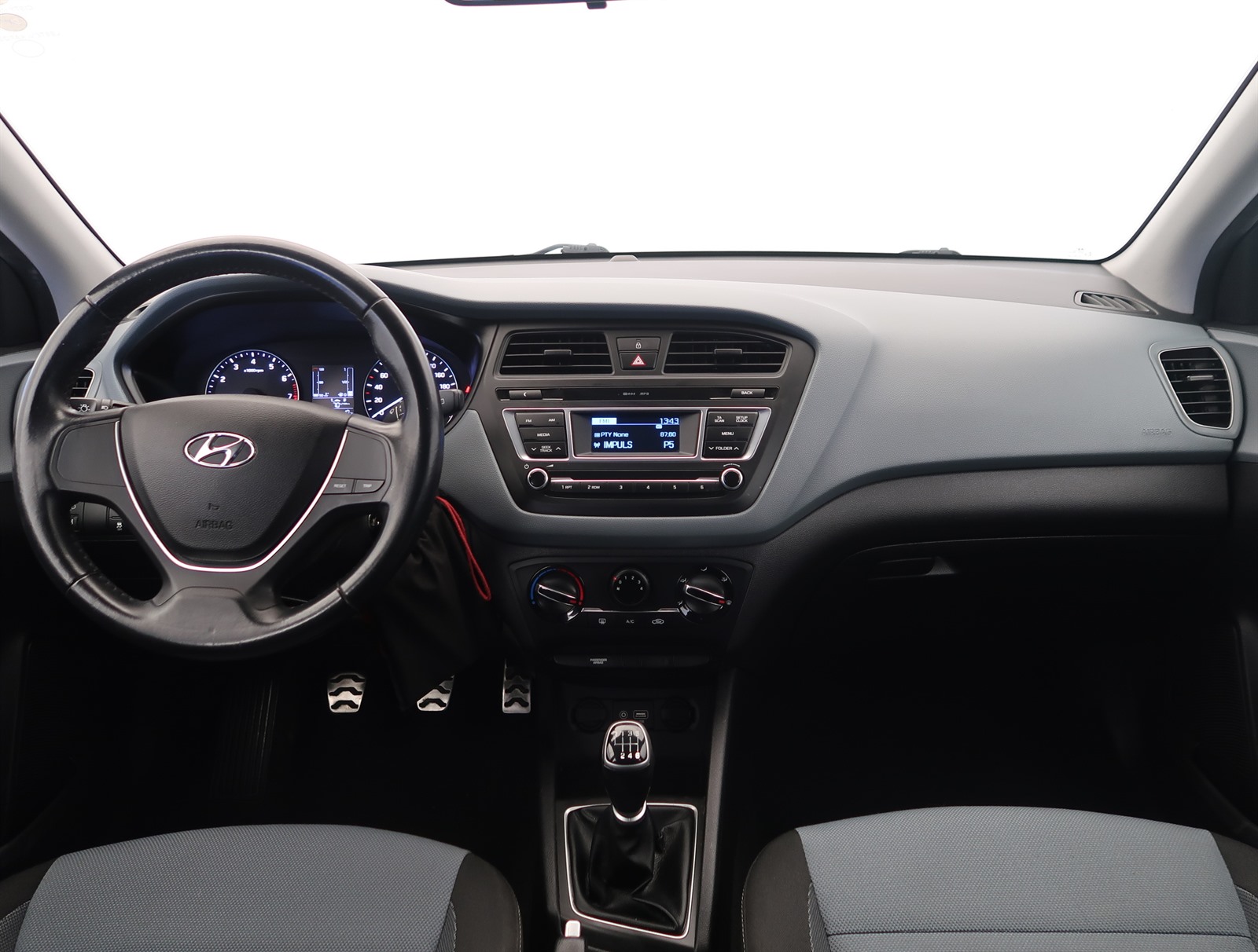 Hyundai i20, 2016 - pohled č. 10