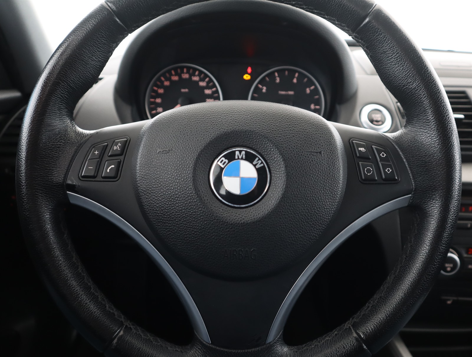 BMW 1, 2008 - pohled č. 19