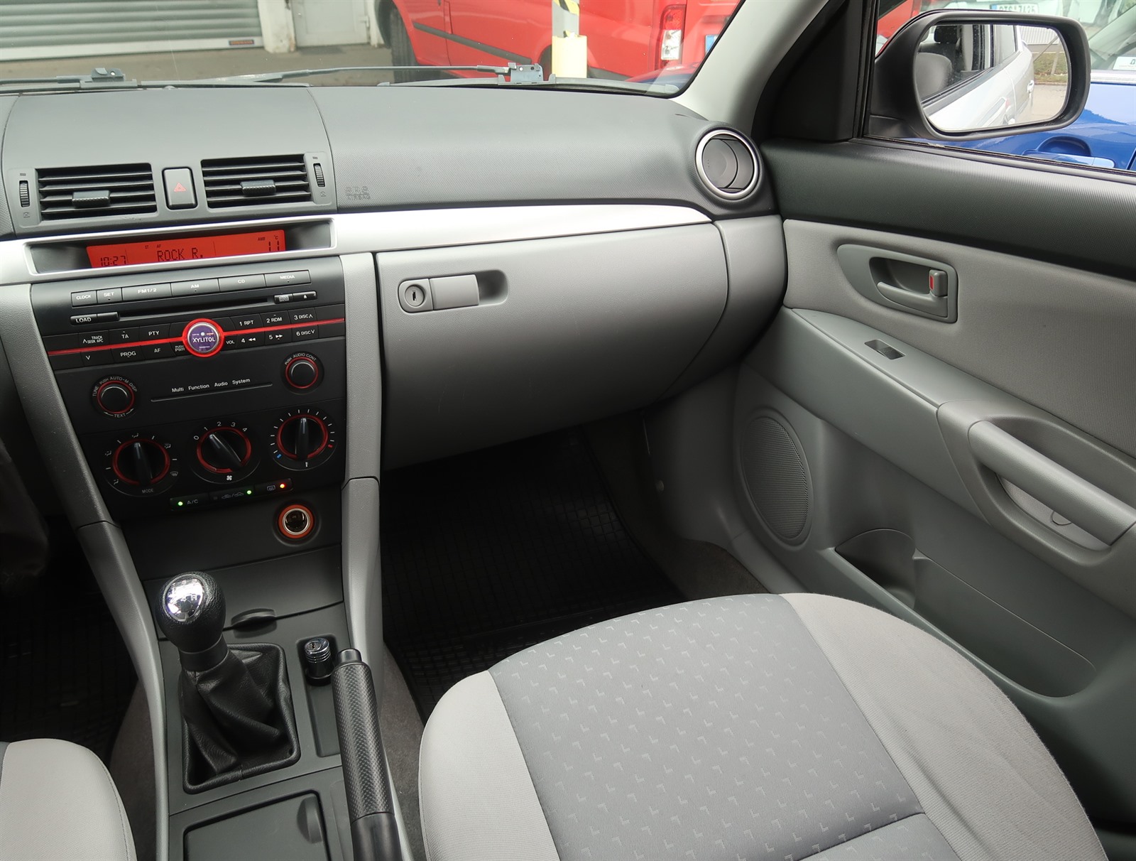 Mazda 3, 2006 - pohled č. 11