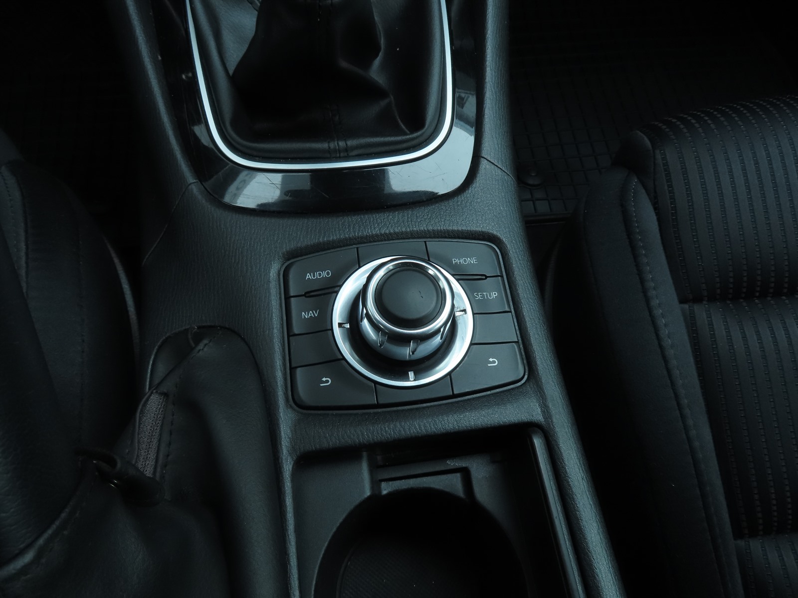 Mazda 6, 2013 - pohled č. 27