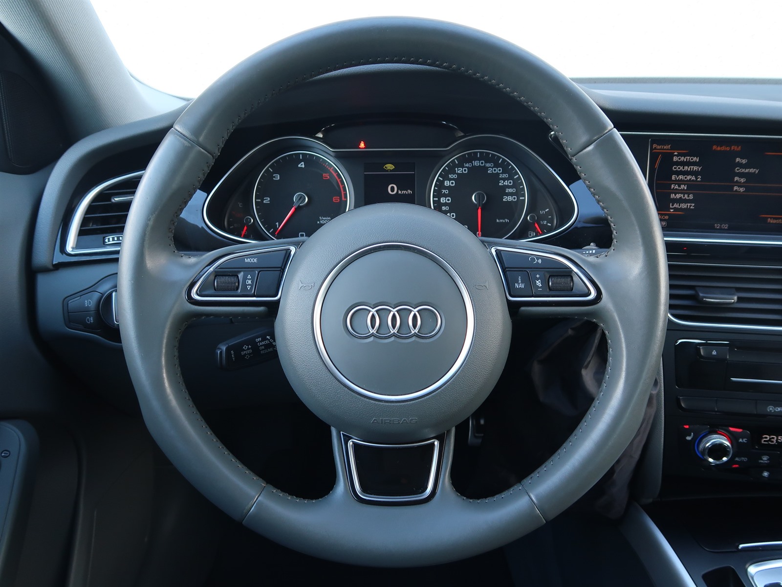 Audi A4, 2015 - pohled č. 21