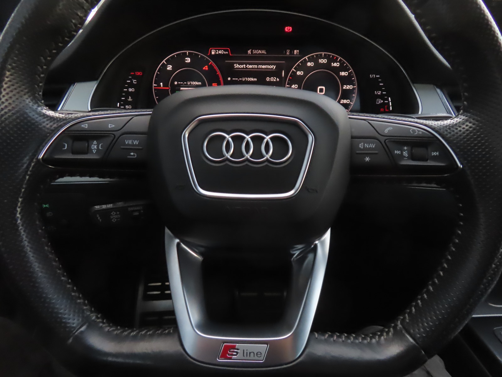 Audi Q7, 2017 - pohled č. 23