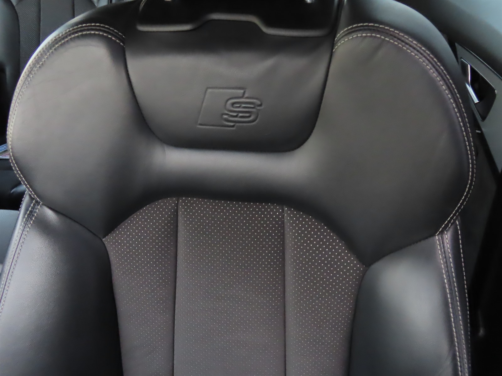 Audi Q7, 2017 - pohled č. 29