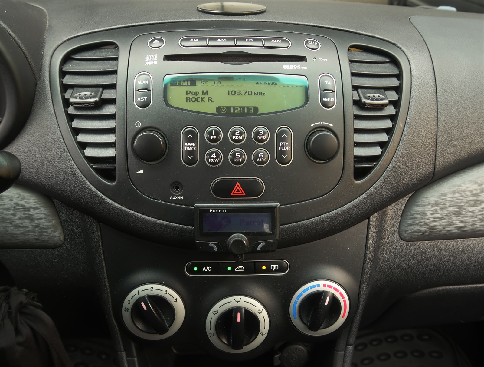 Hyundai i10, 2010 - pohled č. 18