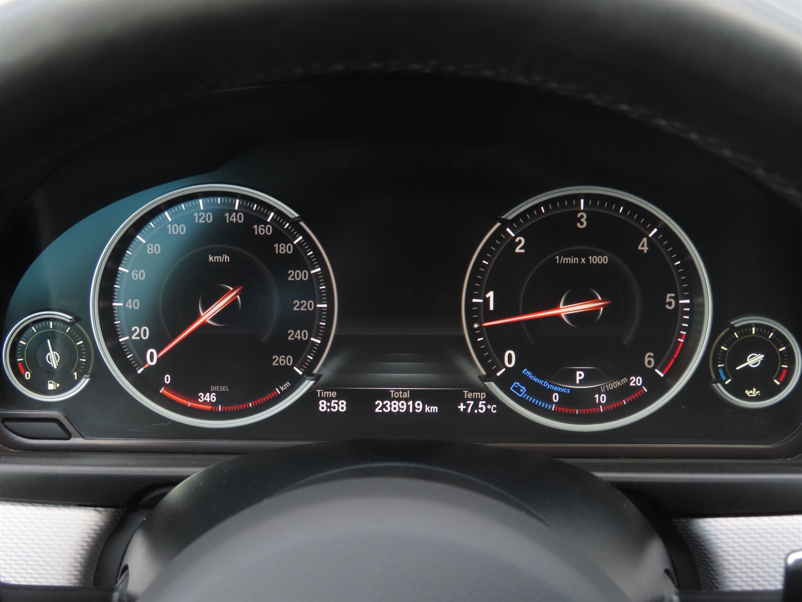 BMW Řada 5, 2014 - pohled č. 17