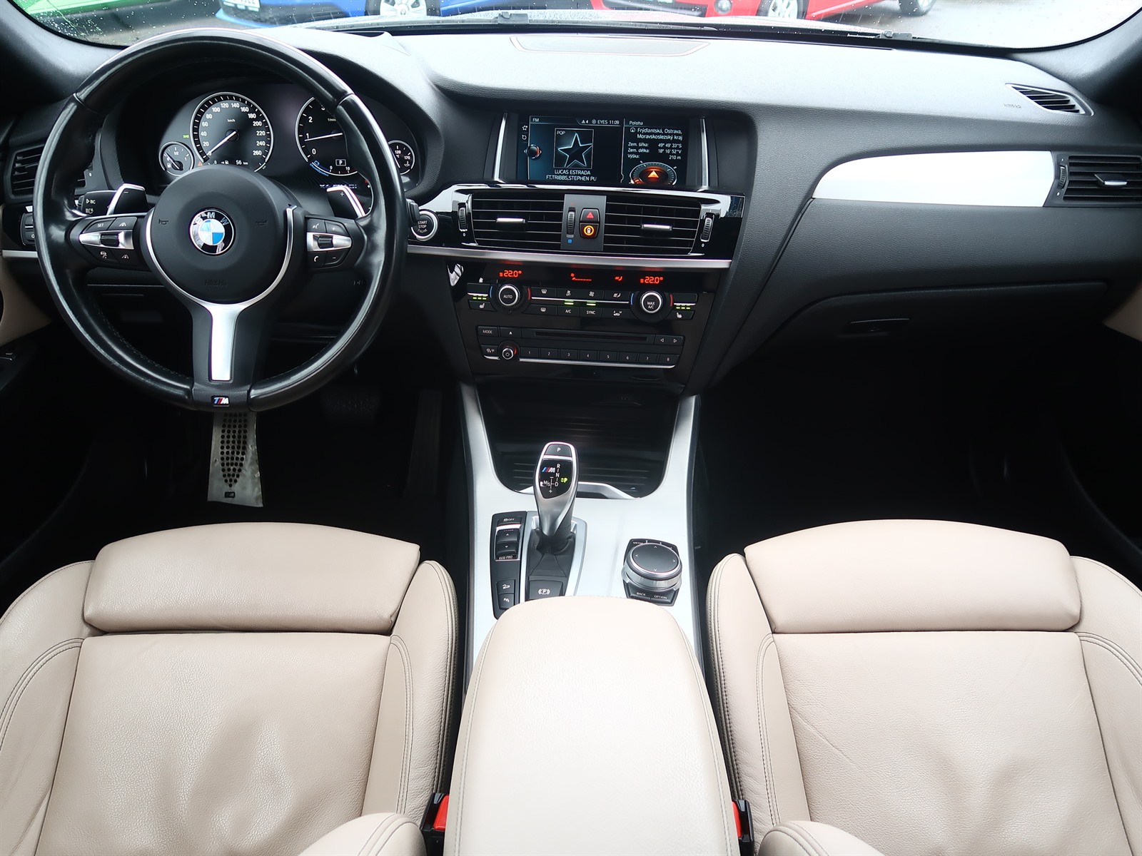 BMW X4, 2016 - pohled č. 10