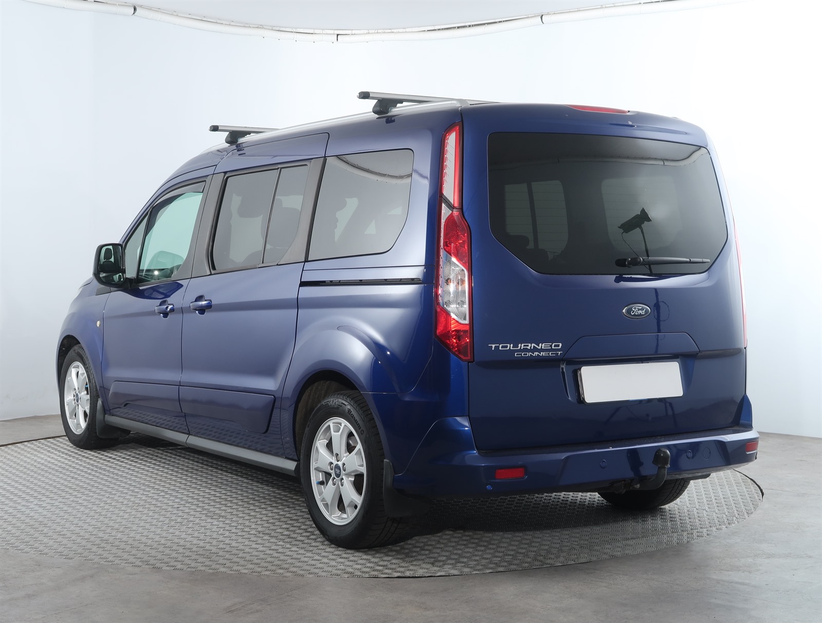 Ford Tourneo Connect, 2017 - pohled č. 5