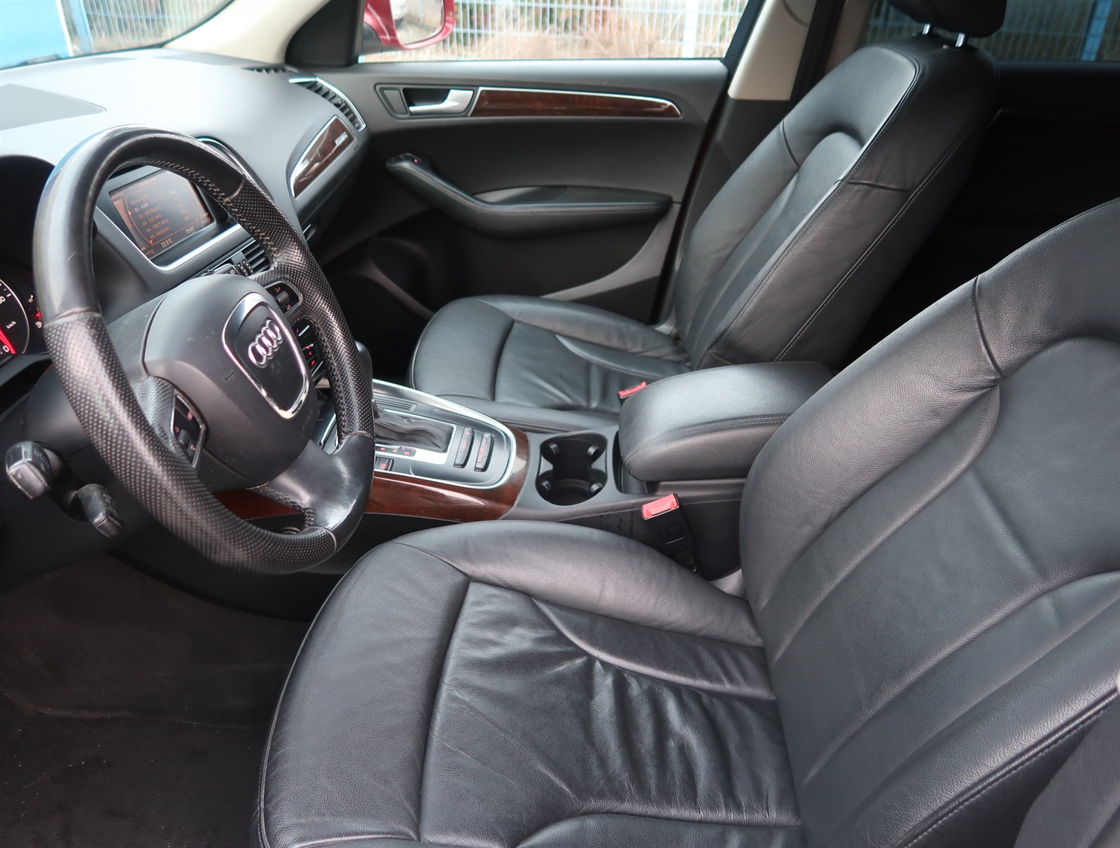 Audi Q5, 2009 - pohled č. 16
