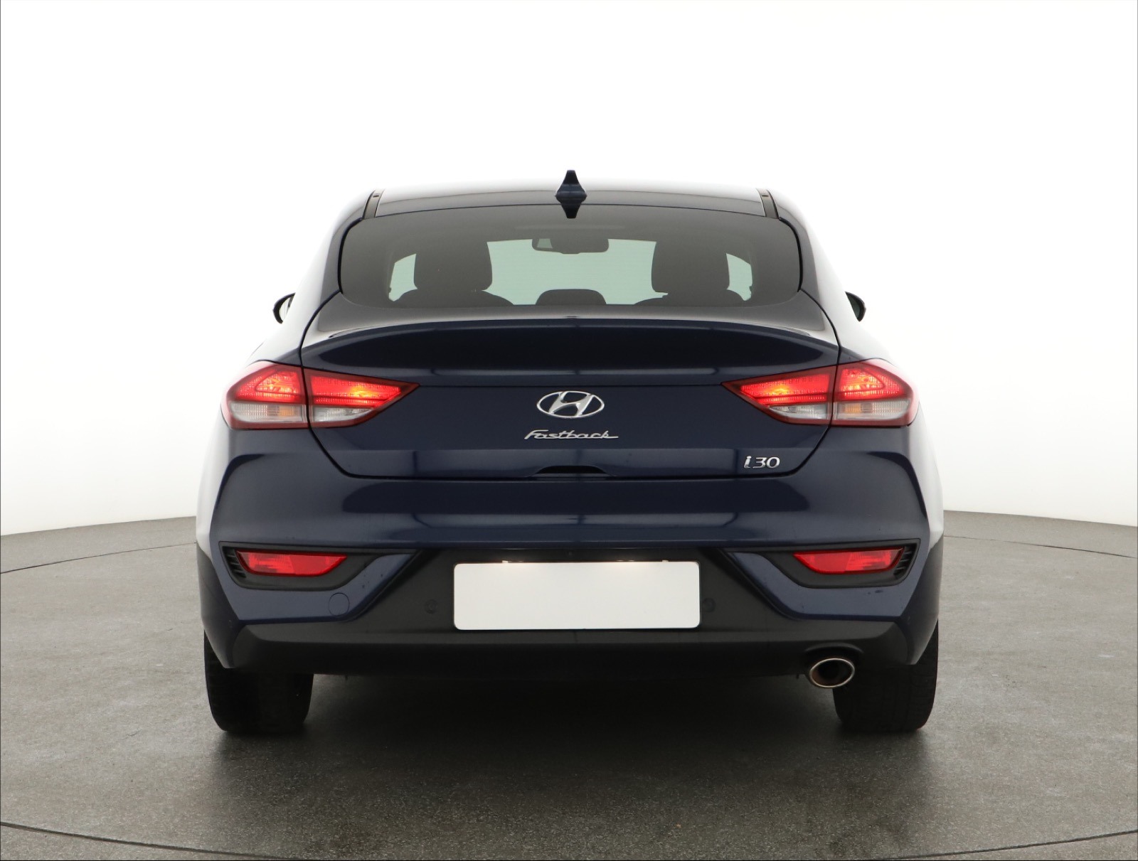 Hyundai i30 Fastback, 2020 - pohled č. 6