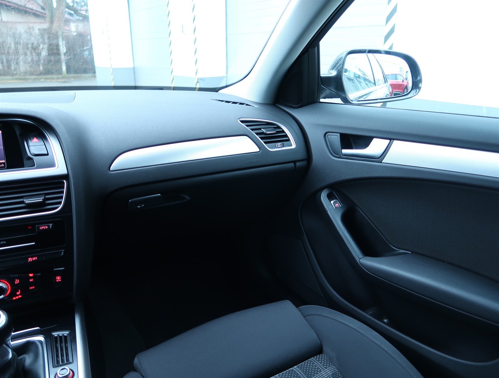 Audi A4, 2012 - pohled č. 11