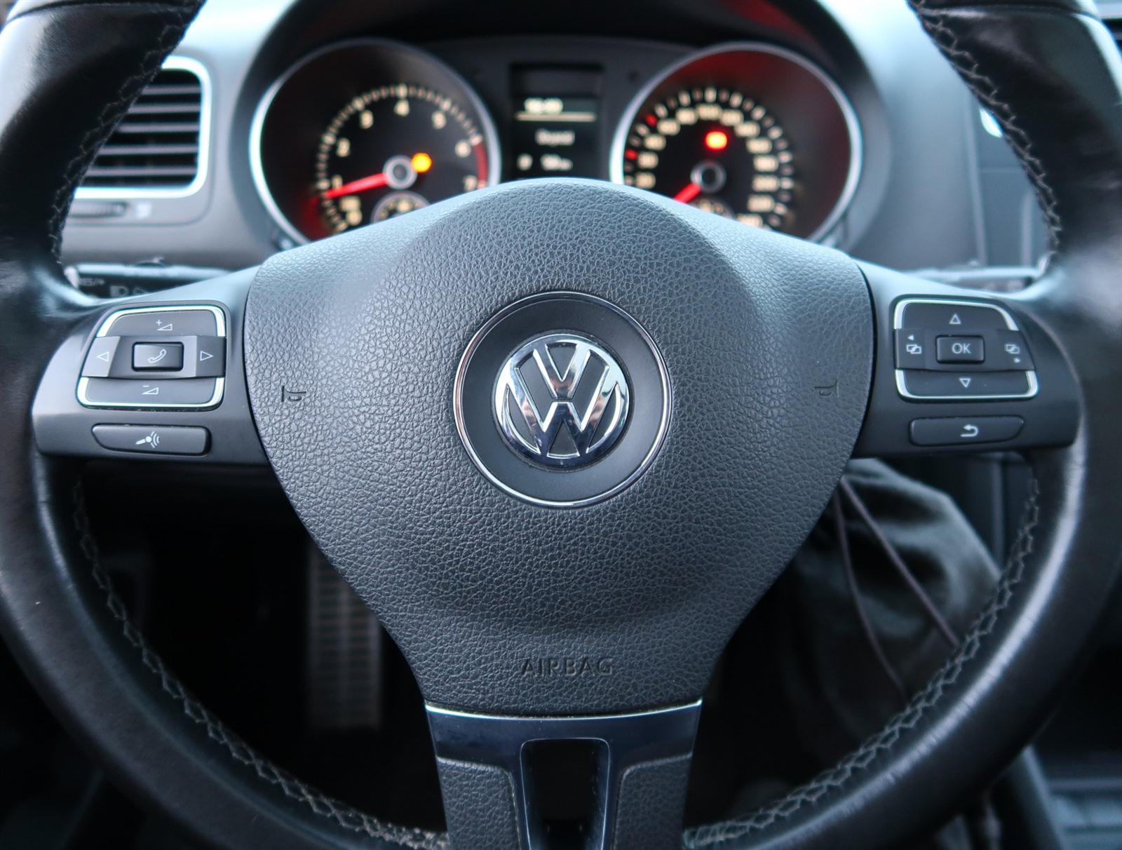 Volkswagen Golf, 2011 - pohled č. 22