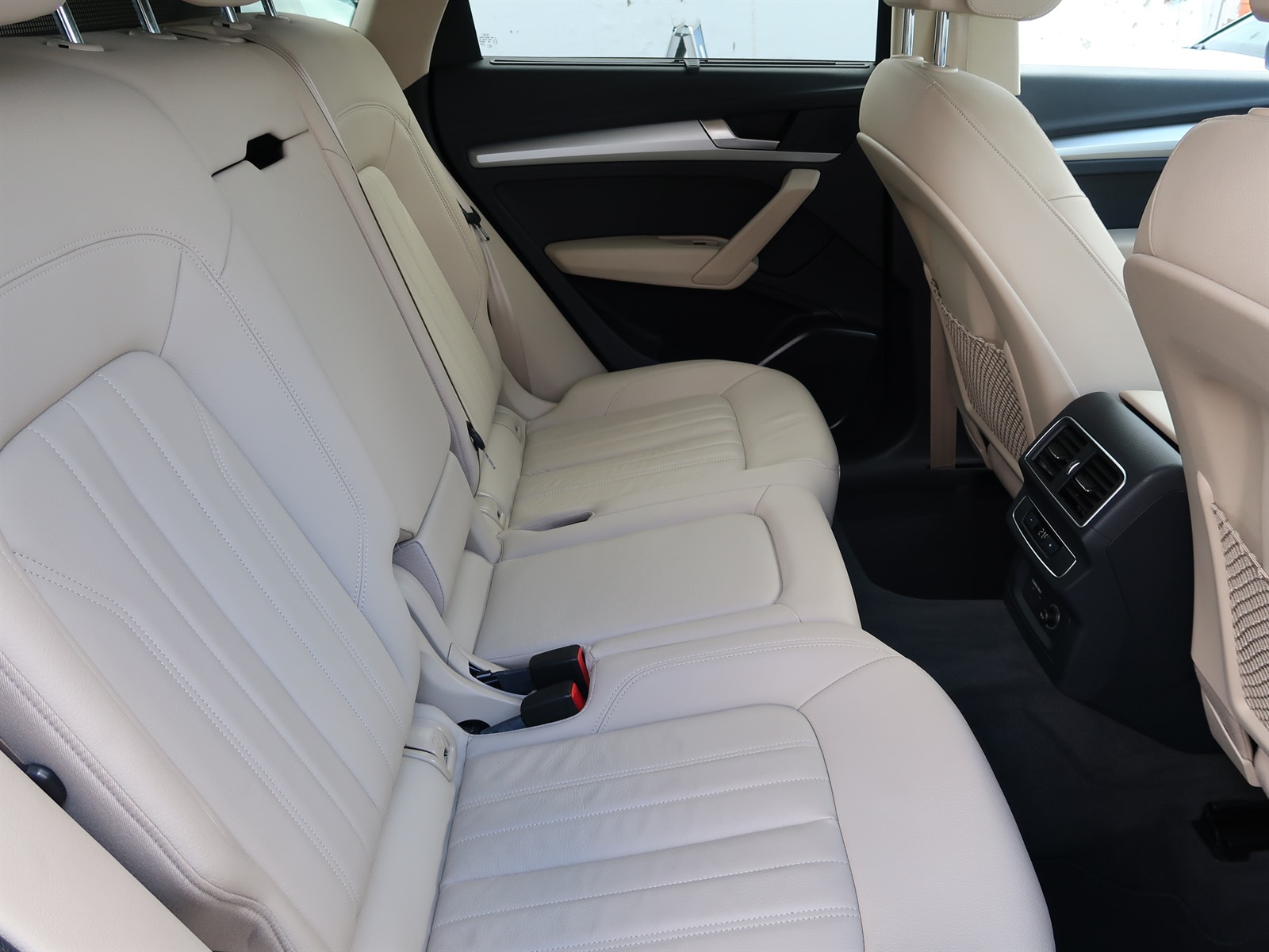 Audi Q5, 2019 - pohled č. 13