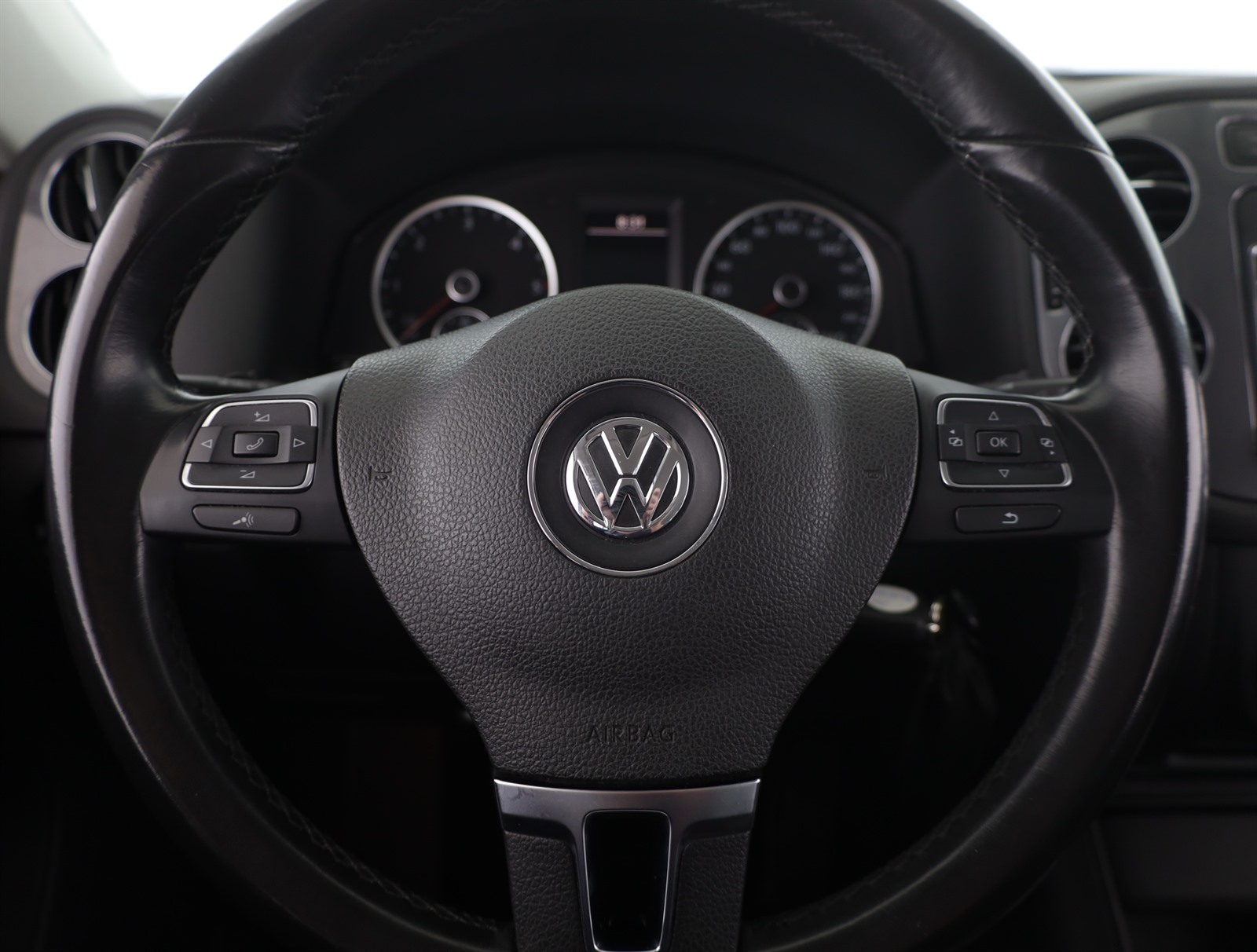 Volkswagen Tiguan, 2012 - pohled č. 14