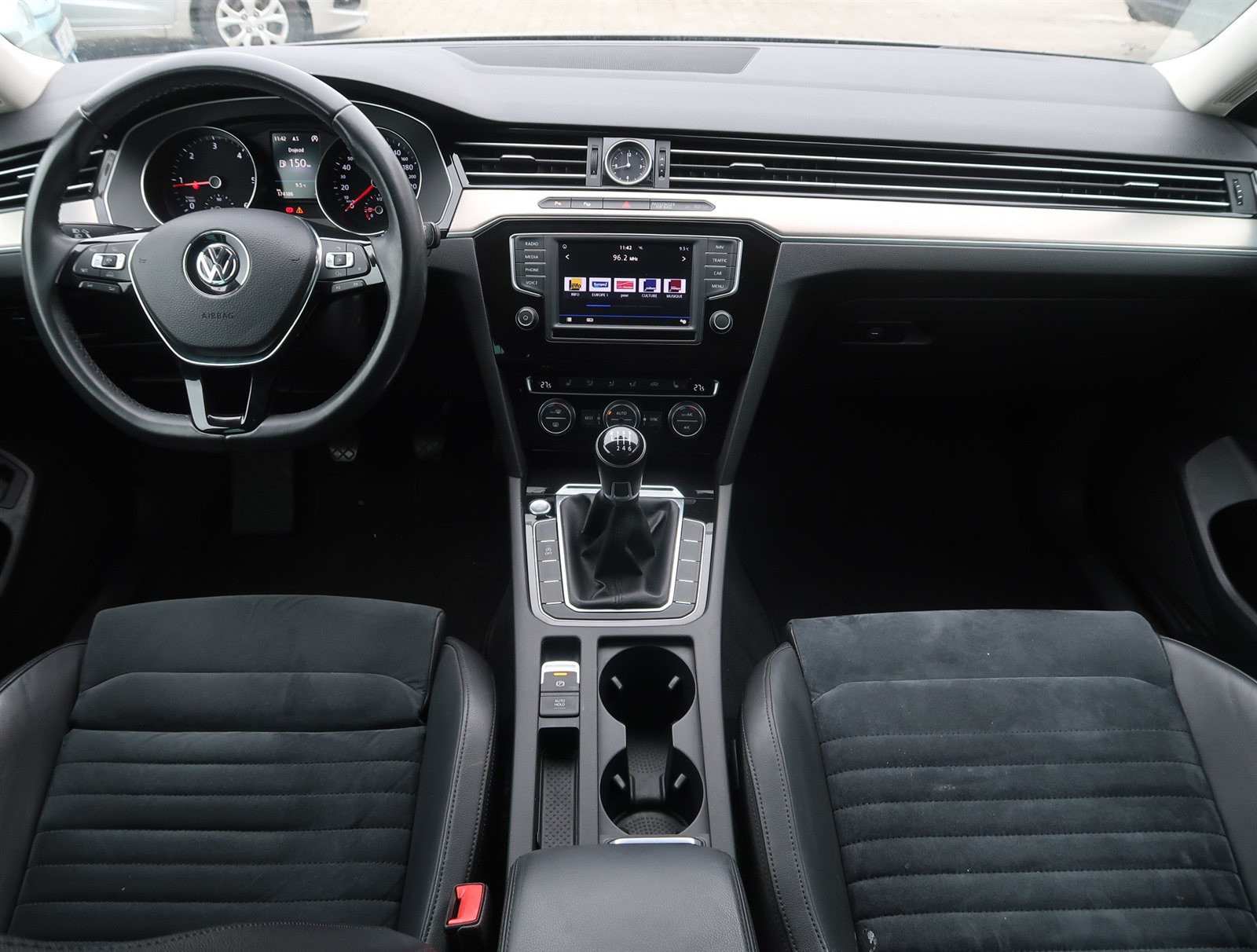 Volkswagen Passat, 2016 - pohled č. 10