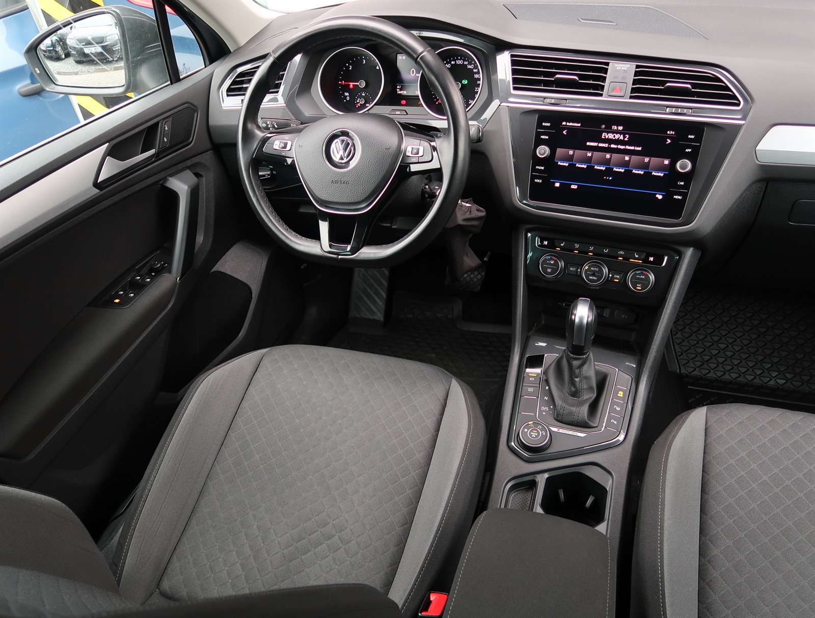 Volkswagen Tiguan, 2020 - pohled č. 9