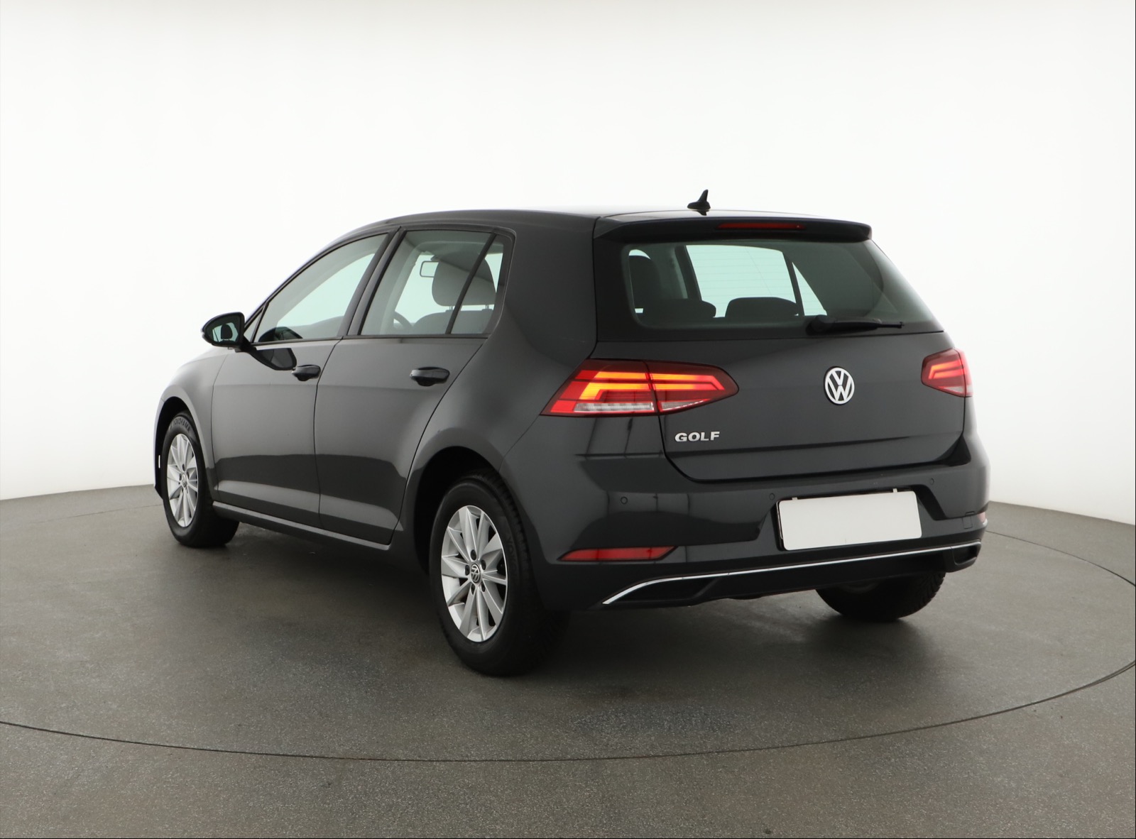 Volkswagen Golf, 2019 - pohled č. 5