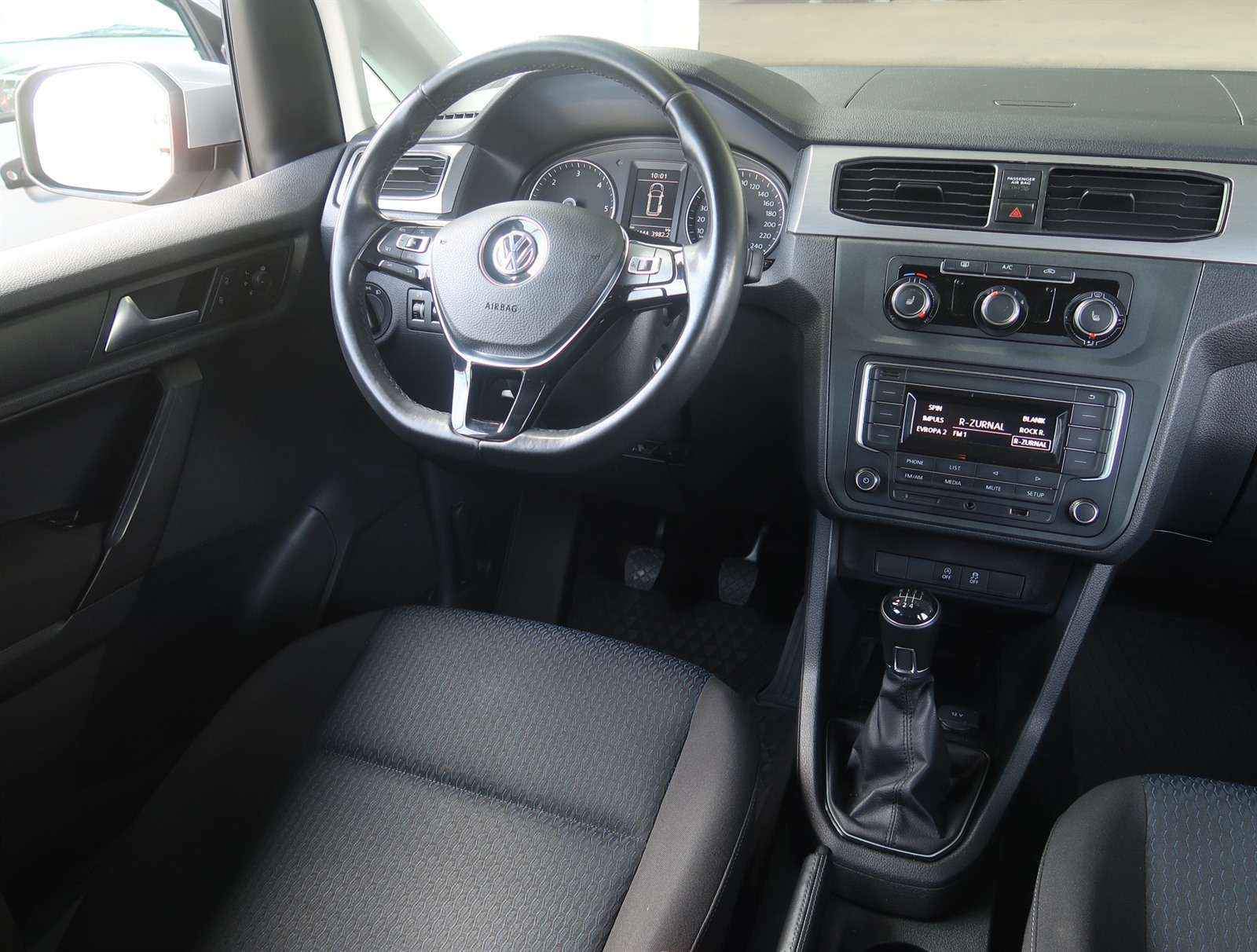 Volkswagen Caddy, 2019 - pohled č. 9