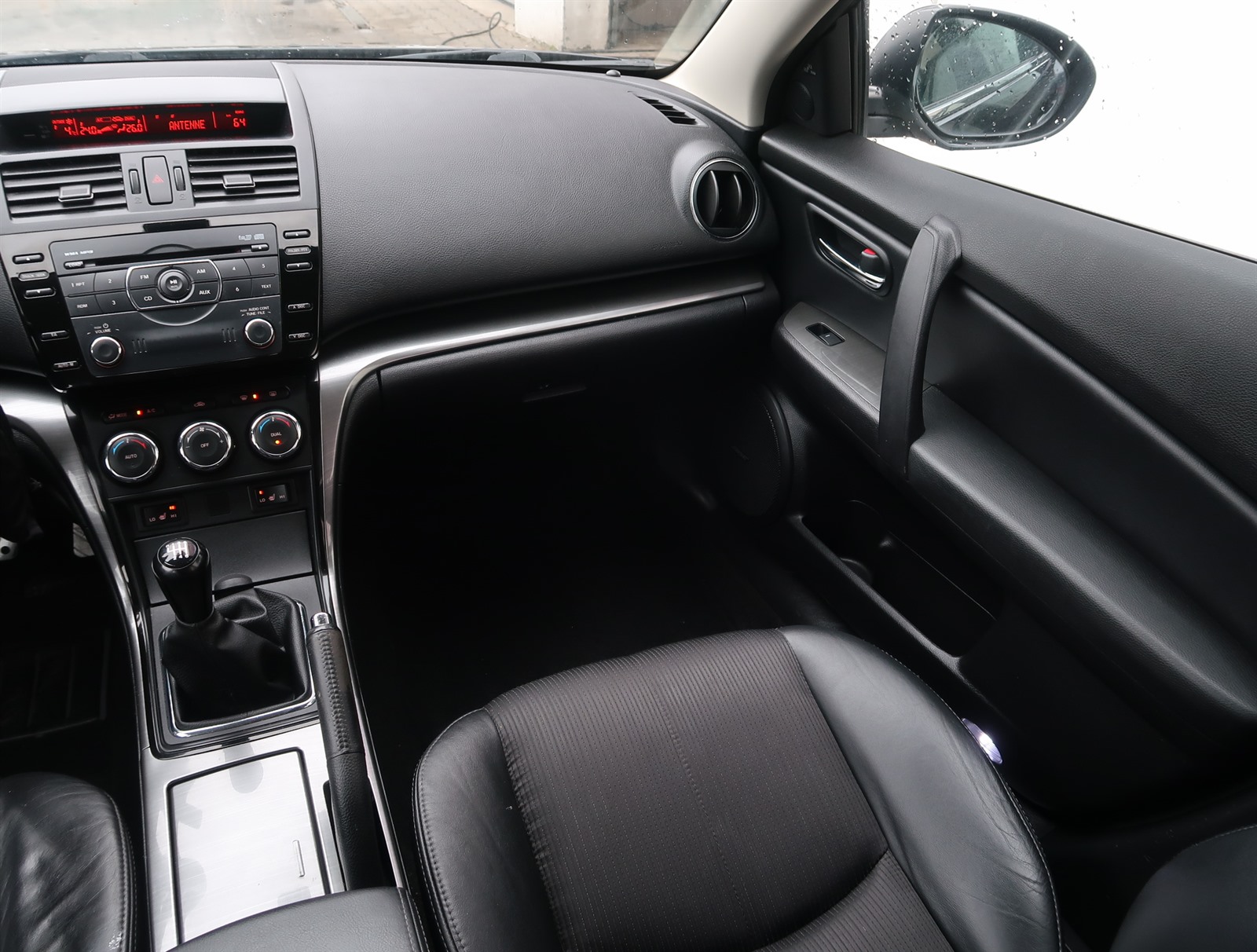 Mazda 6, 2010 - pohled č. 11