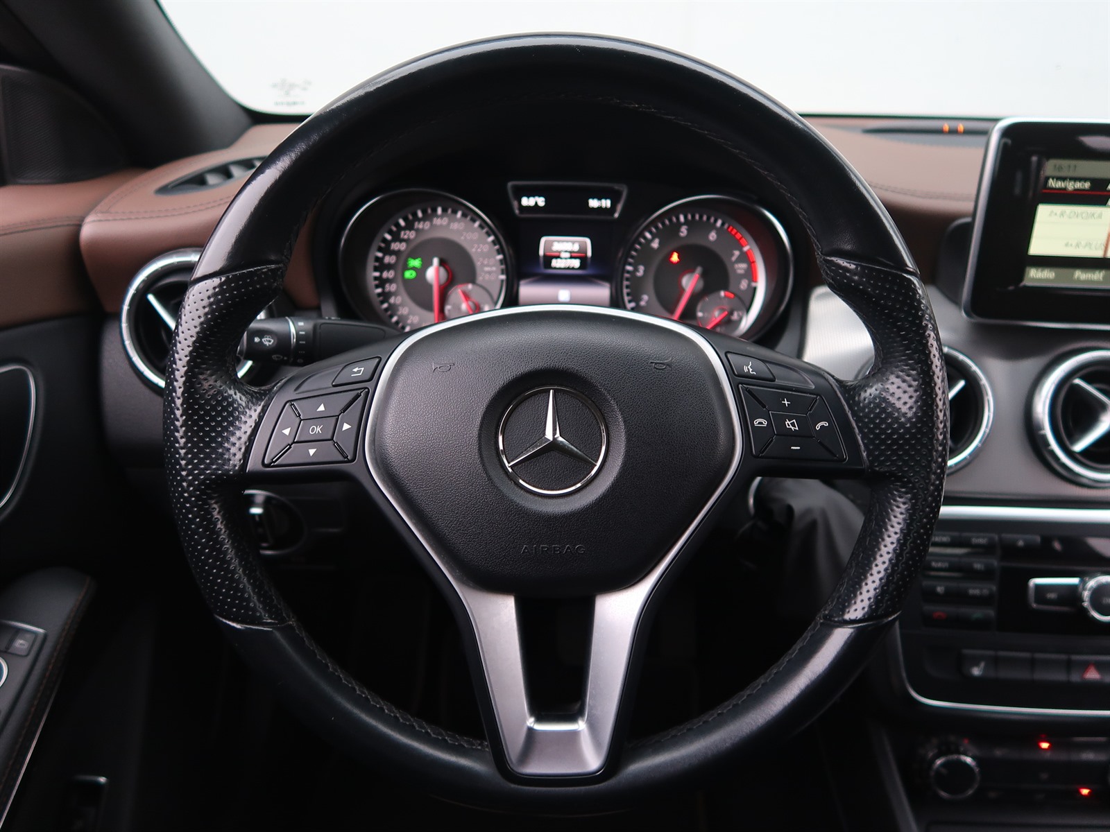 Mercedes-Benz CLA, 2014 - pohled č. 22