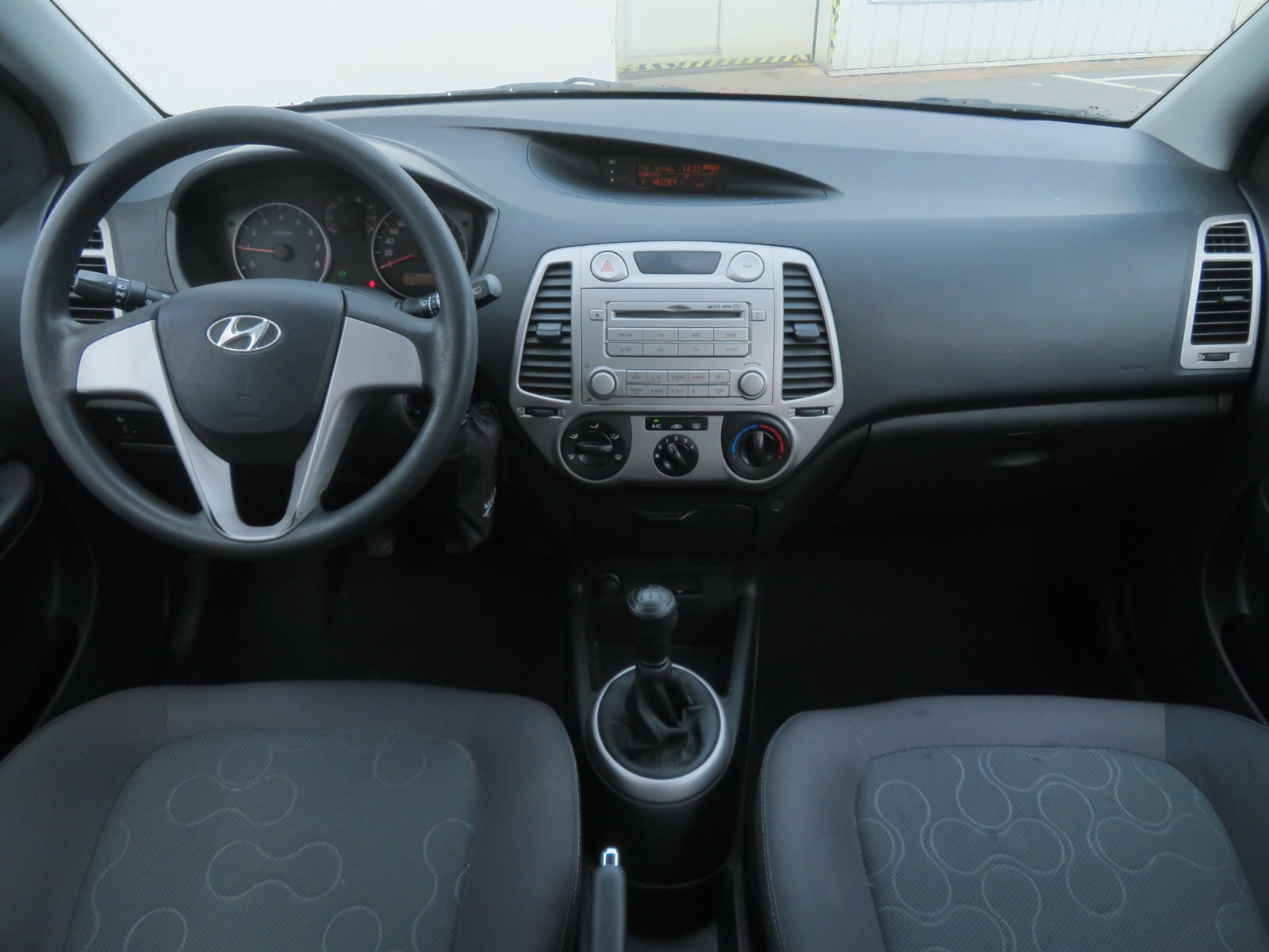 Hyundai i20, 2010 - pohled č. 10