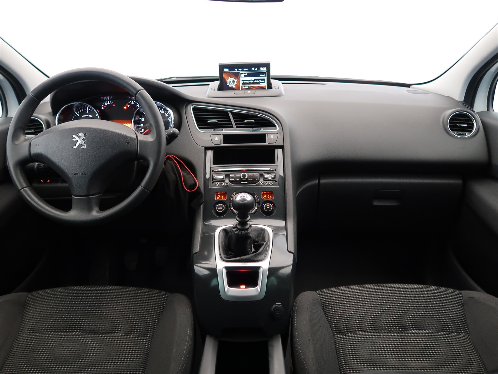 Peugeot 5008, 2014 - pohled č. 10