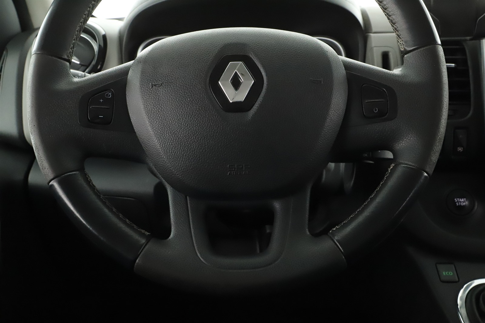 Renault Trafic, 2018 - pohled č. 13