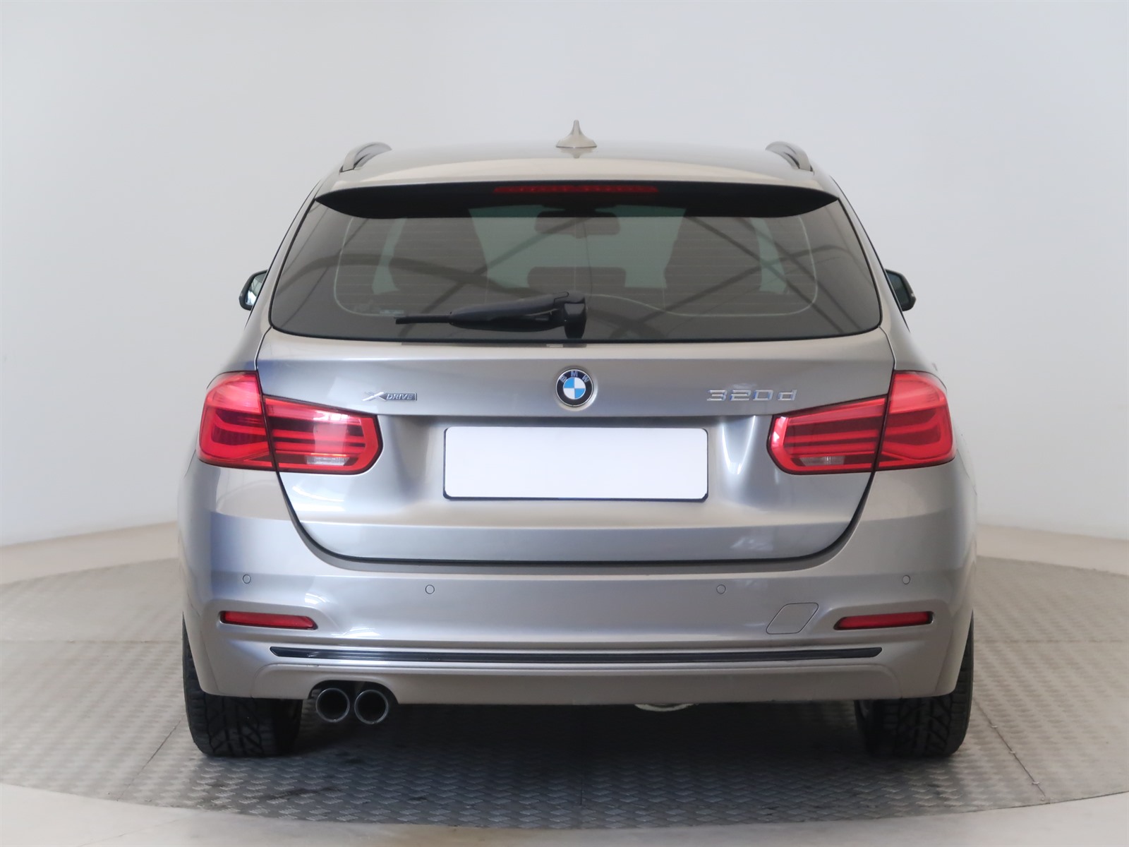 BMW Řada 3, 2016 - pohled č. 6