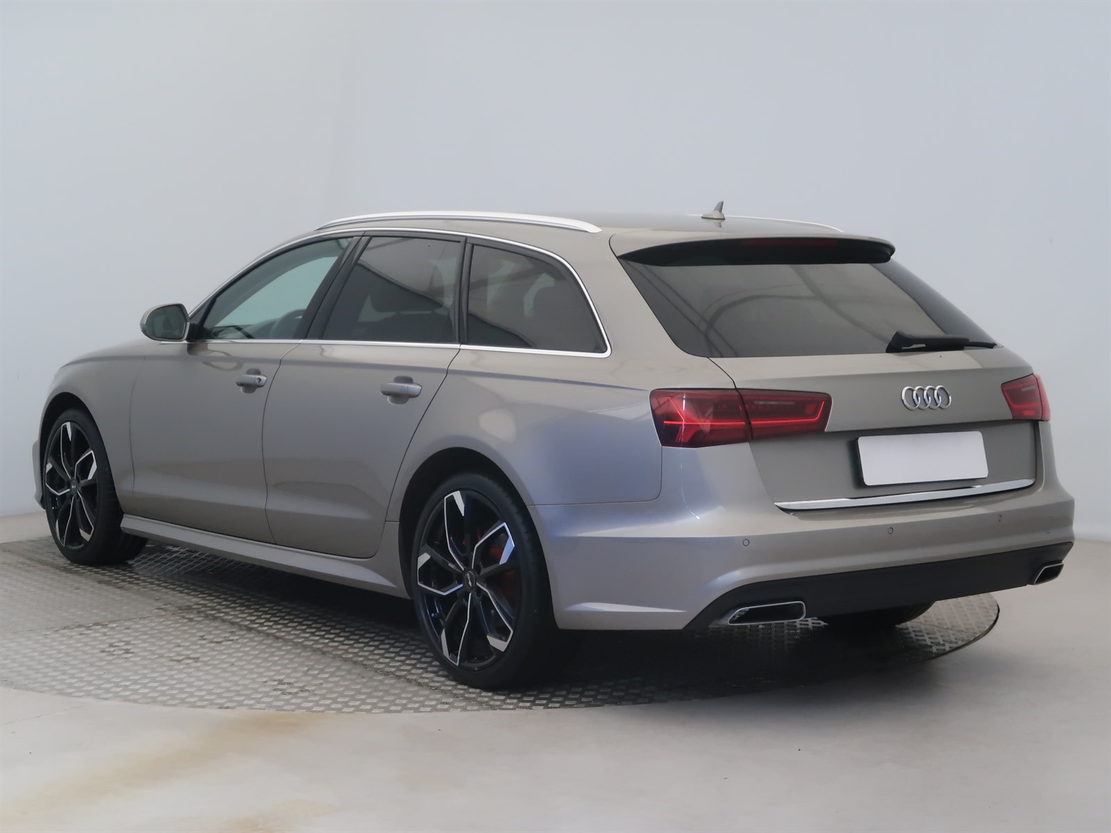 Audi A6, 2017 - pohled č. 5