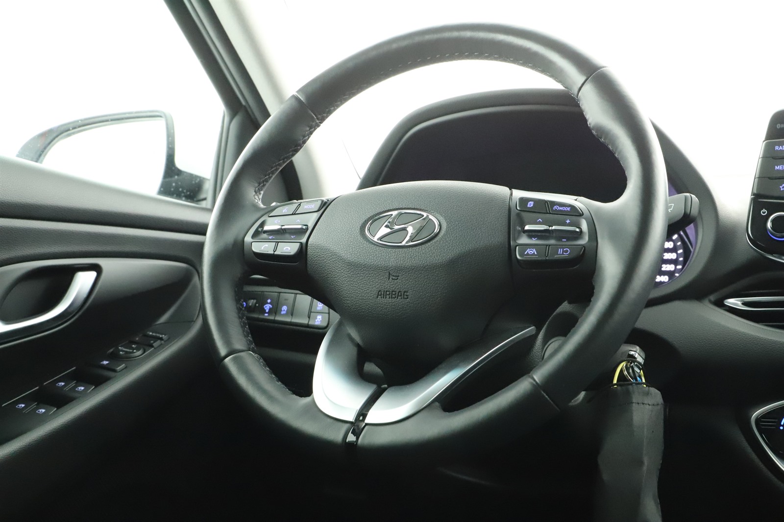 Hyundai i30 Fastback, 2021 - pohled č. 19