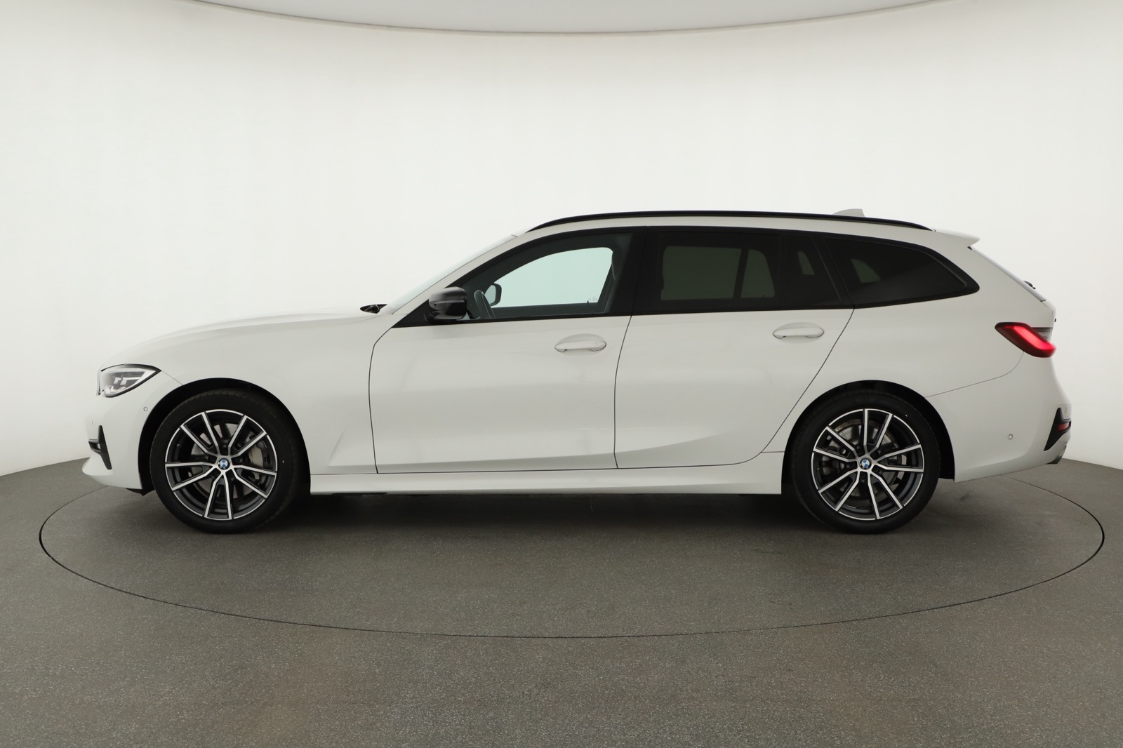 BMW Řada 3, 2020 - pohled č. 4